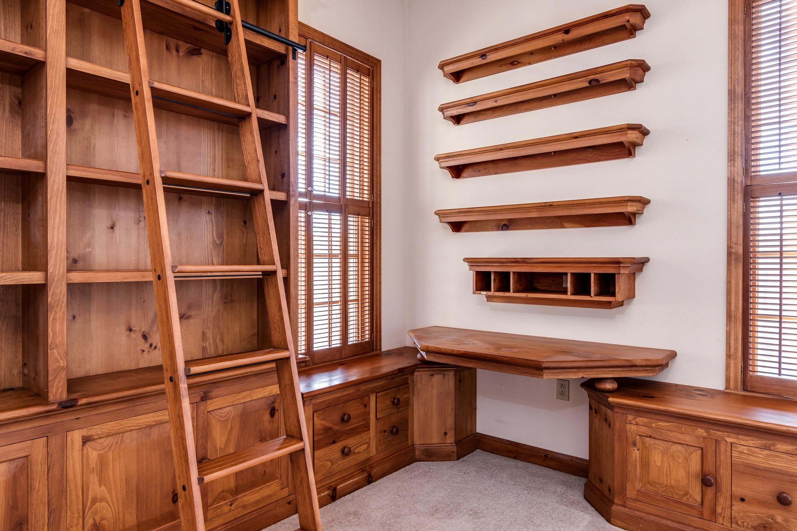 5418 Old Middleton Road 302