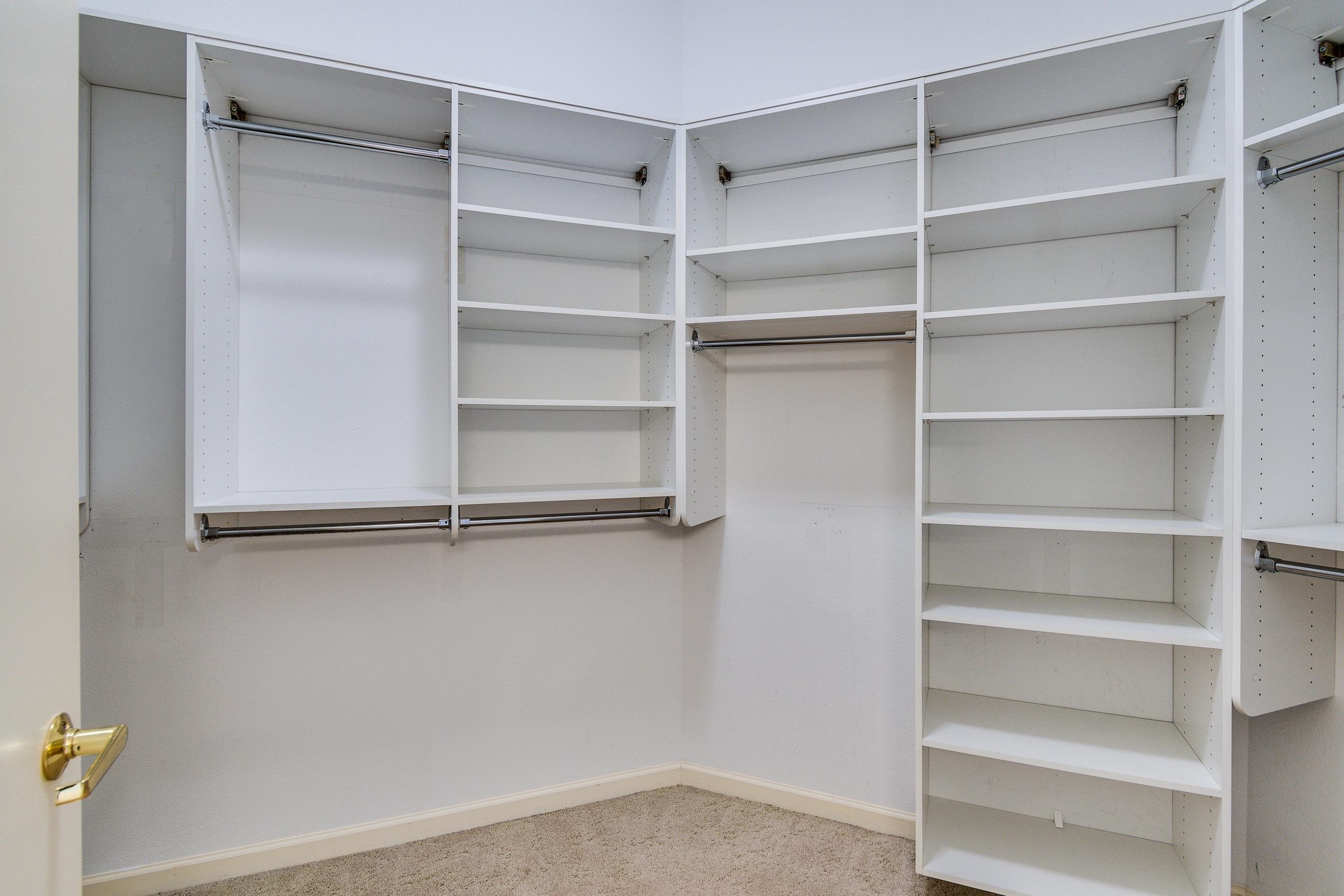 5418 Old Middleton Road 302