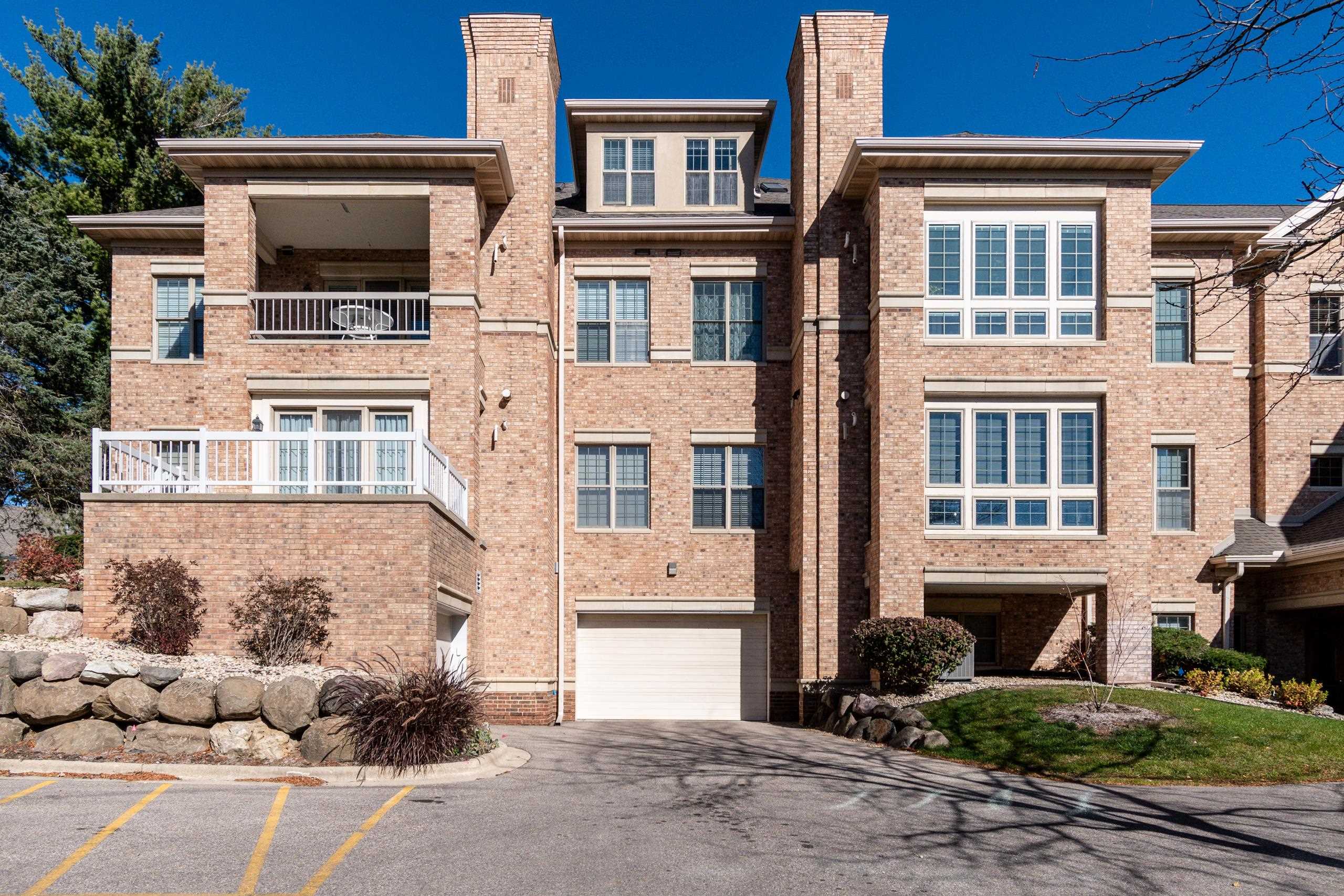 5418 Old Middleton Road 302