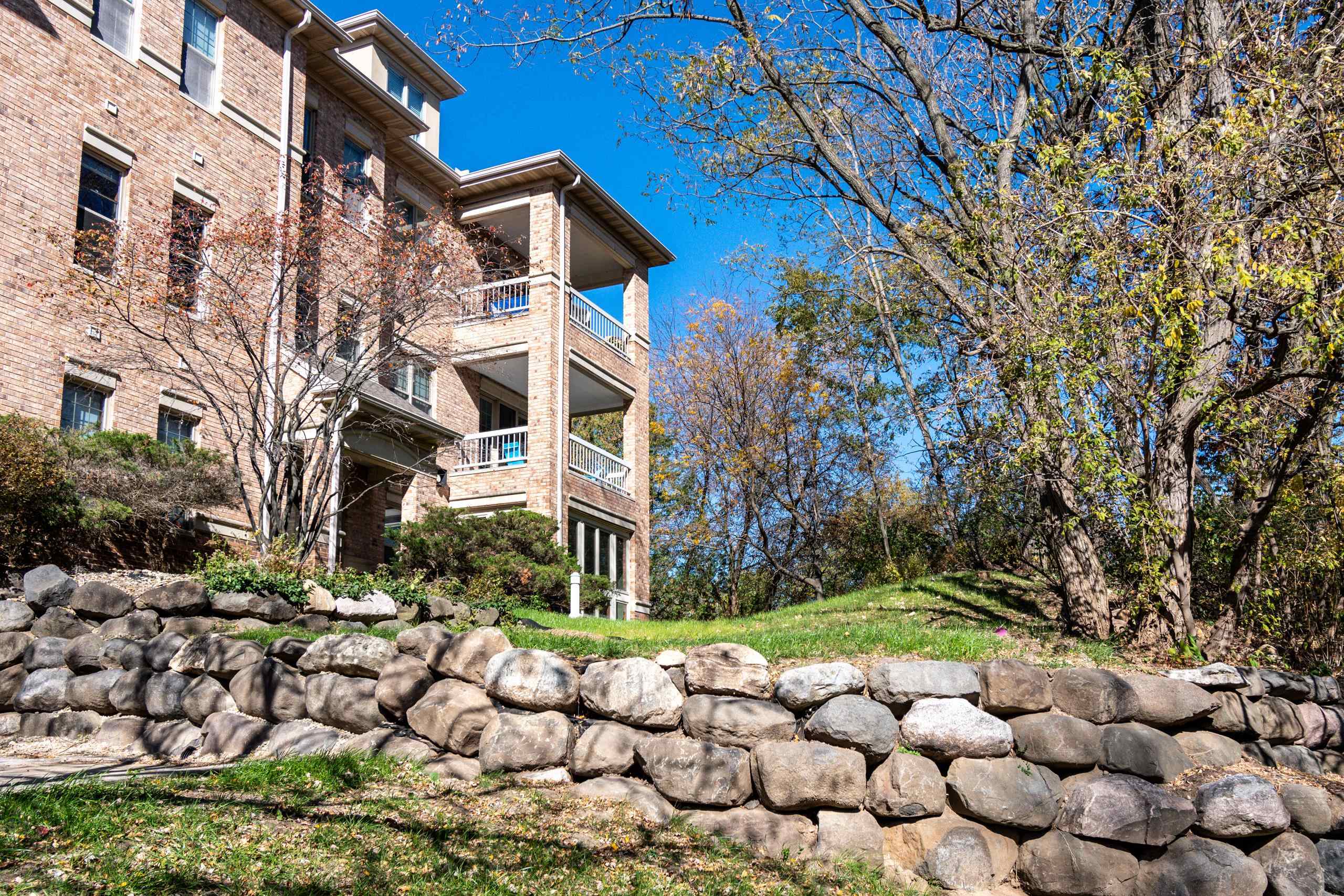 5418 Old Middleton Road 302