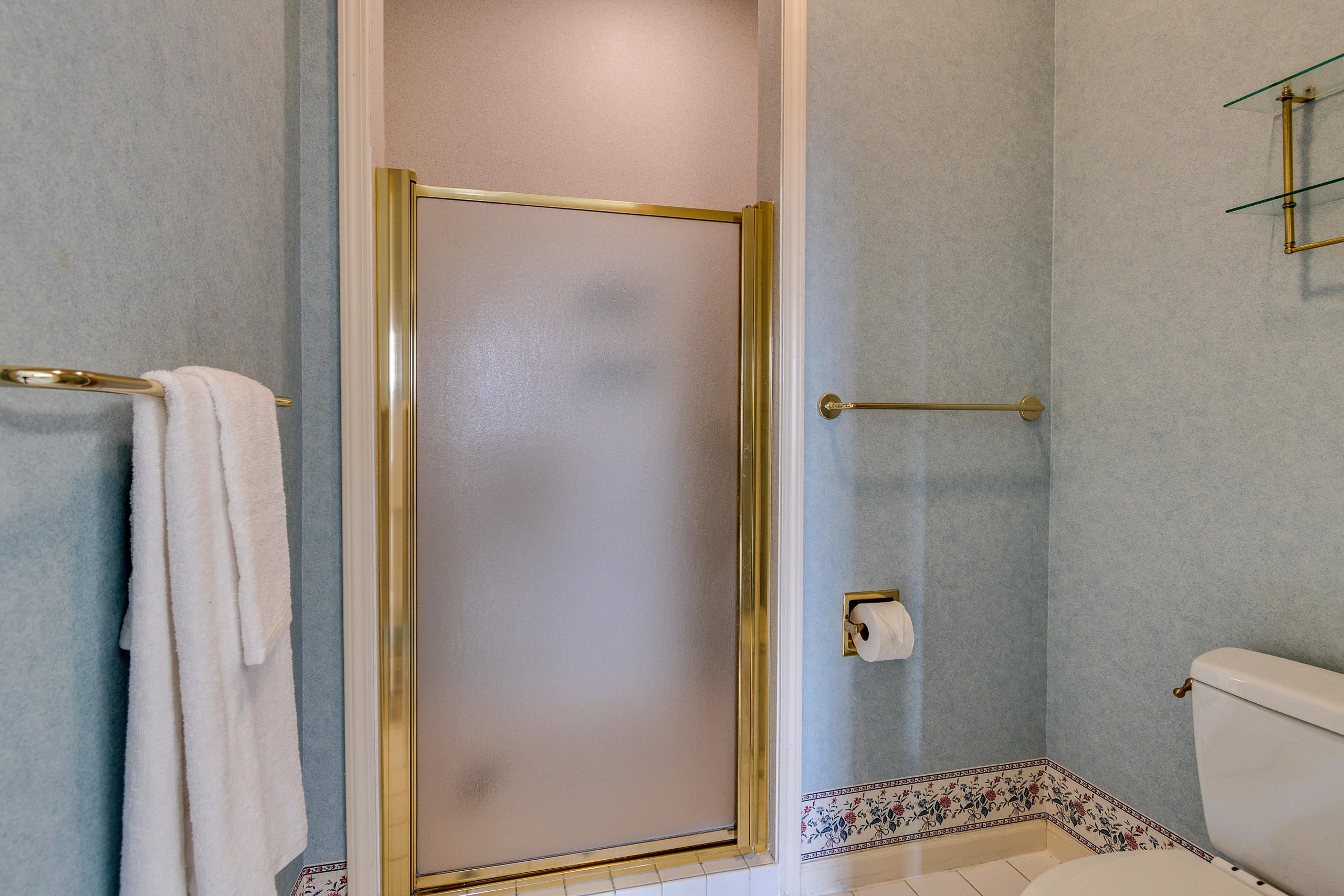 5418 Old Middleton Road 302