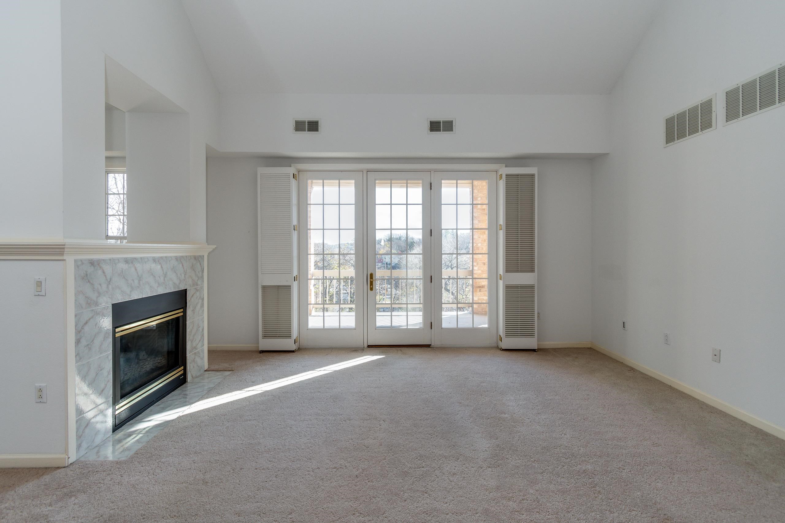 5418 Old Middleton Road 302