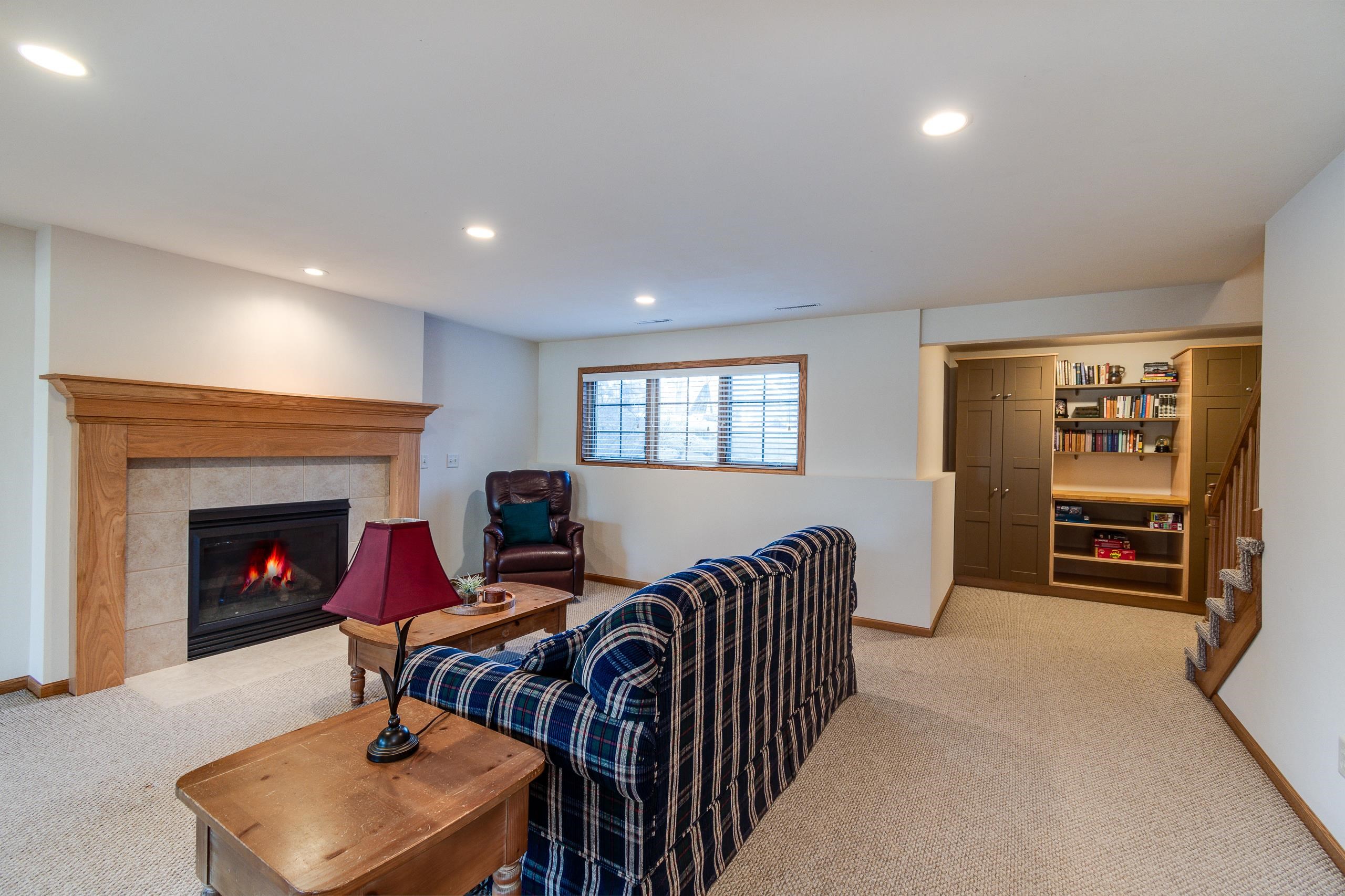 5705 Rosslare Lane