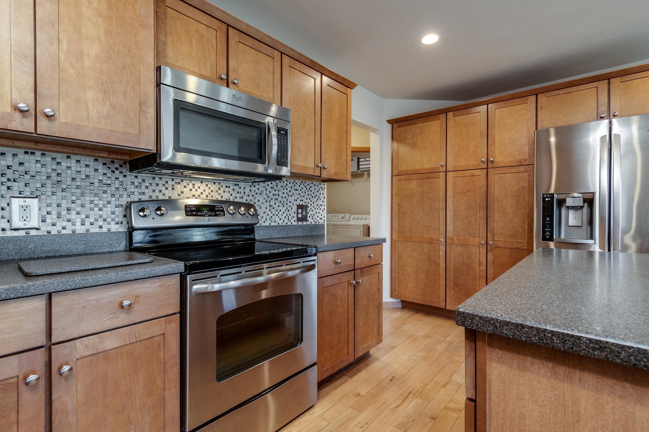 5705 Rosslare Lane