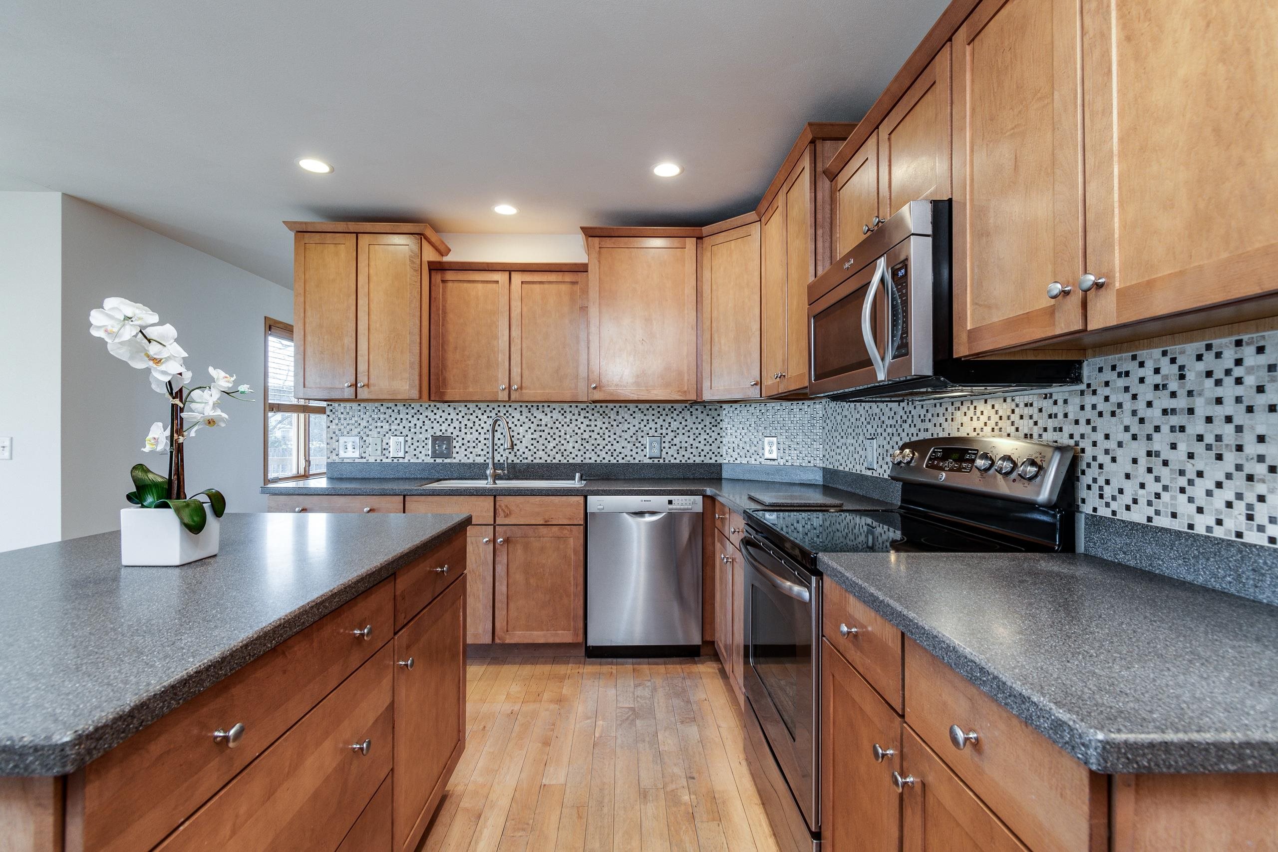 5705 Rosslare Lane