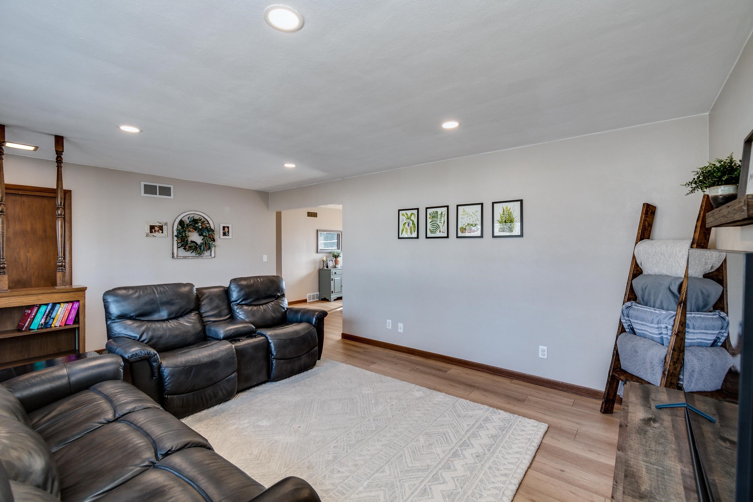 347 E Klubertanz Drive