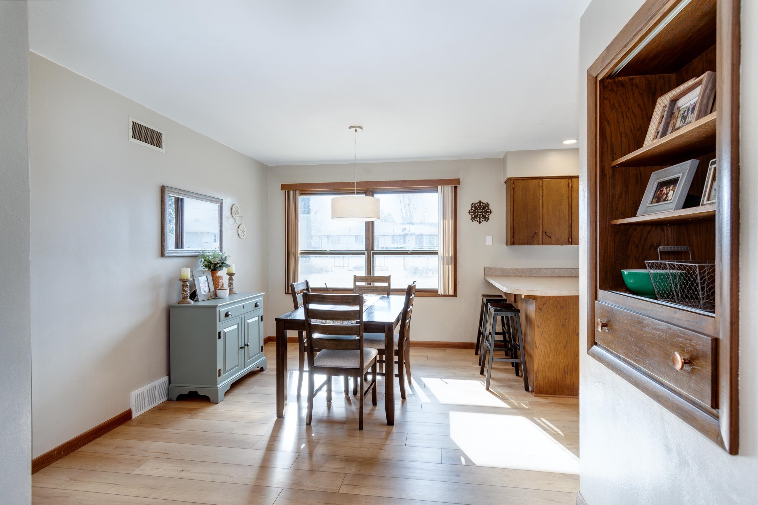 347 E Klubertanz Drive