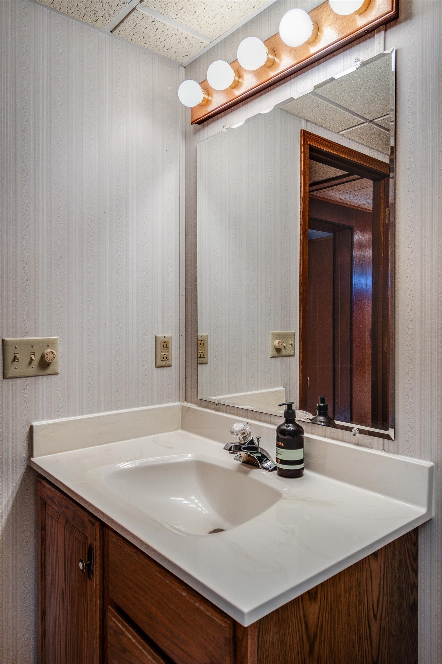 347 E Klubertanz Drive