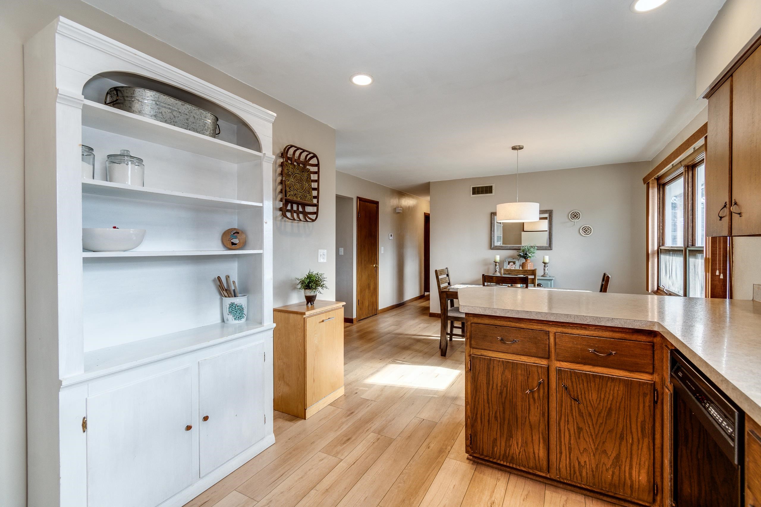 347 E Klubertanz Drive