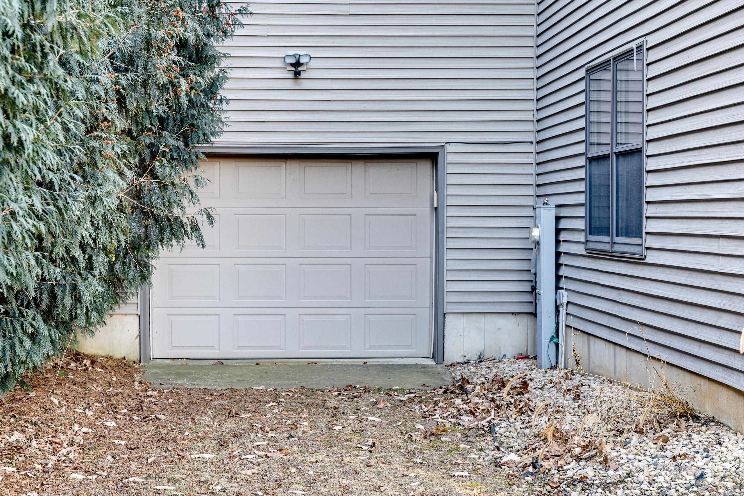 2080 Yahara Drive