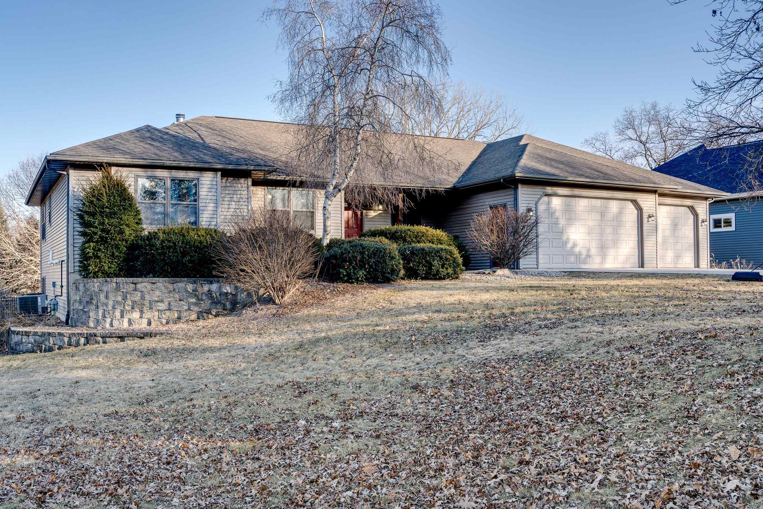 2080 Yahara Drive