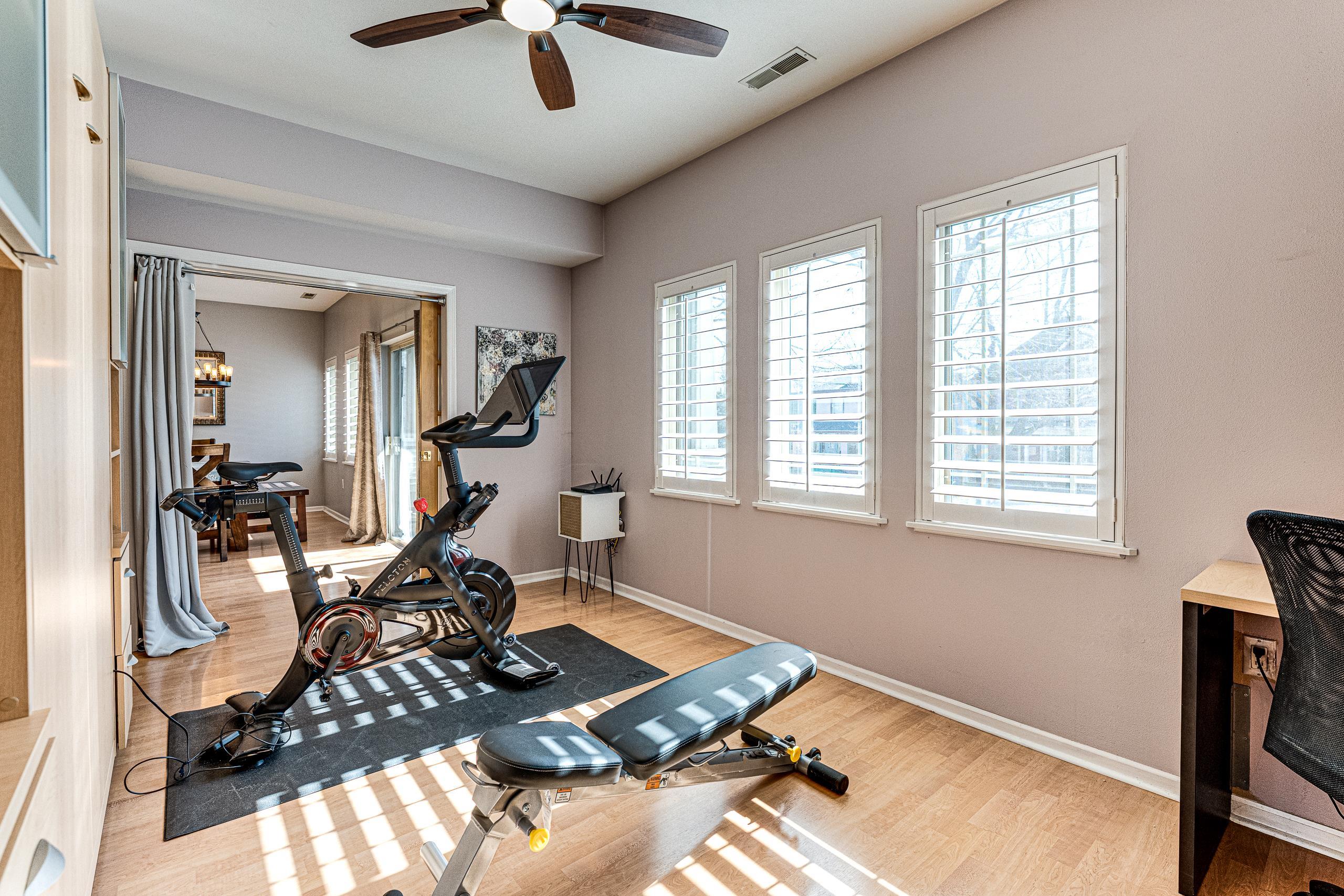 1140 E Dayton Street 104