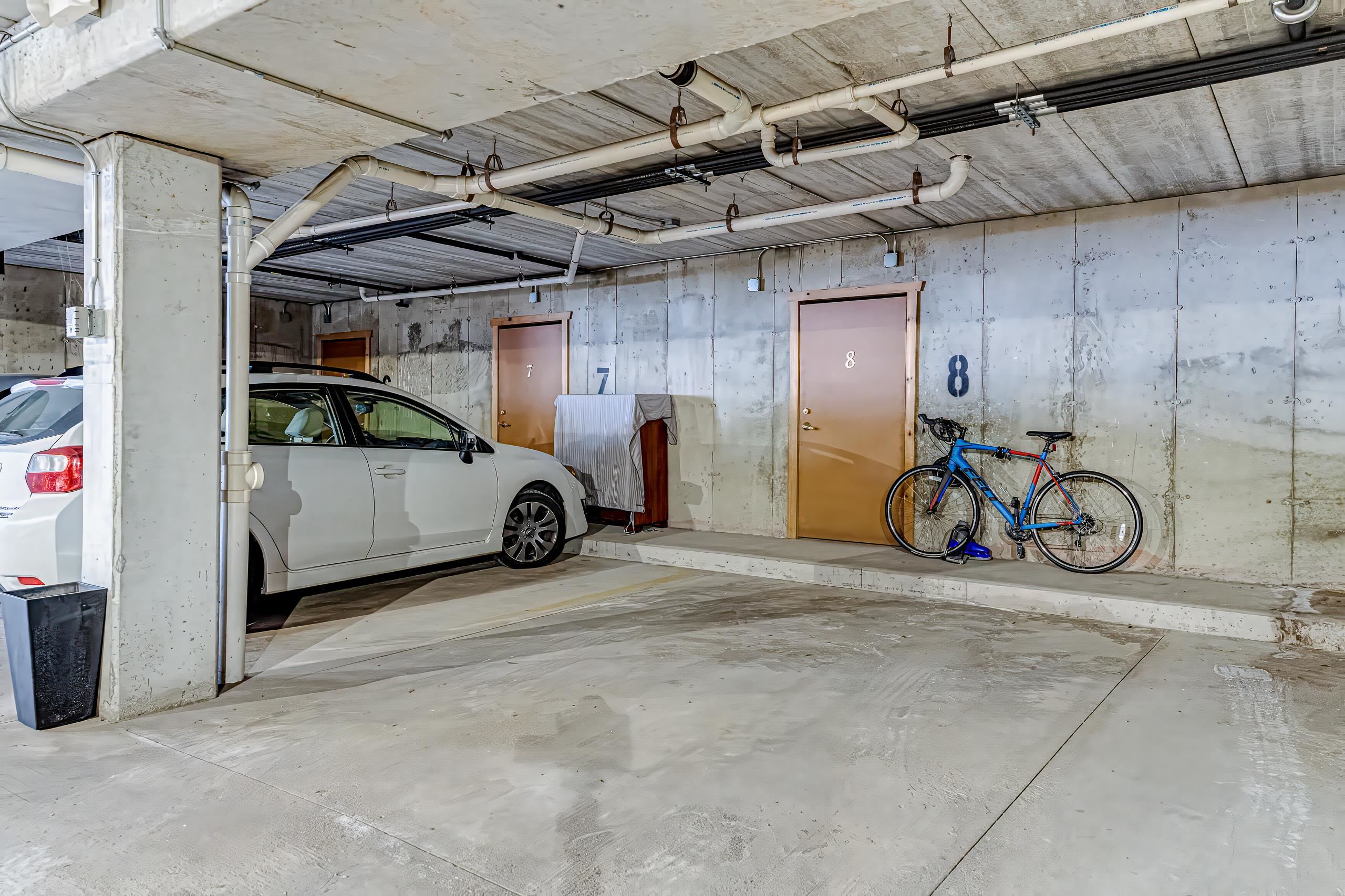 1140 E Dayton Street 104