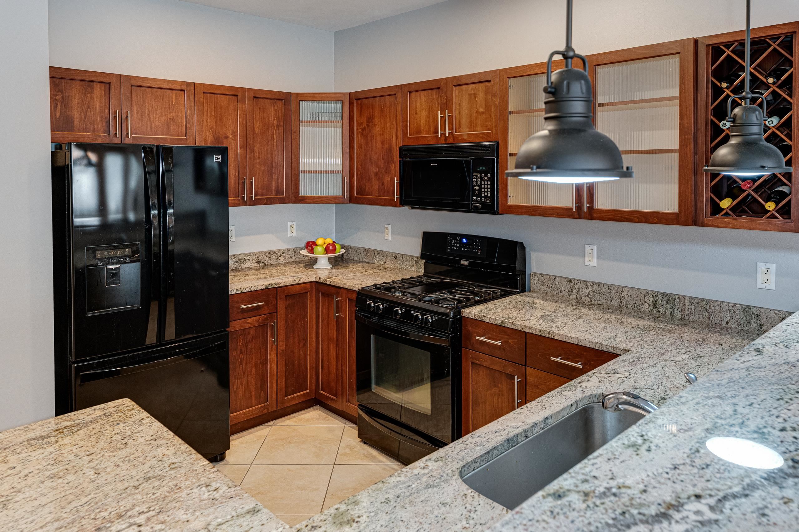 1140 E Dayton Street 104