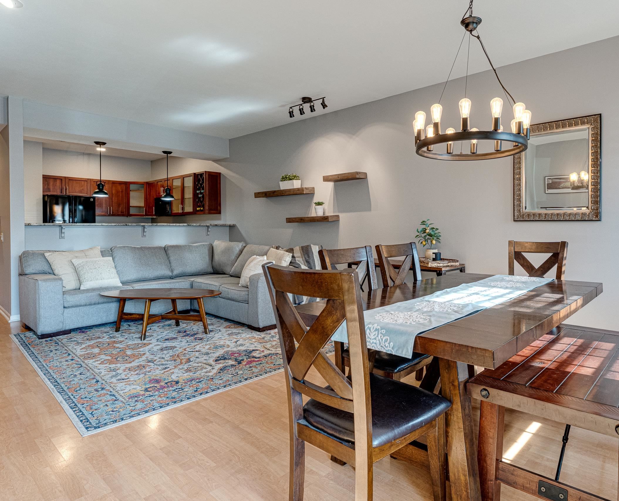 1140 E Dayton Street 104