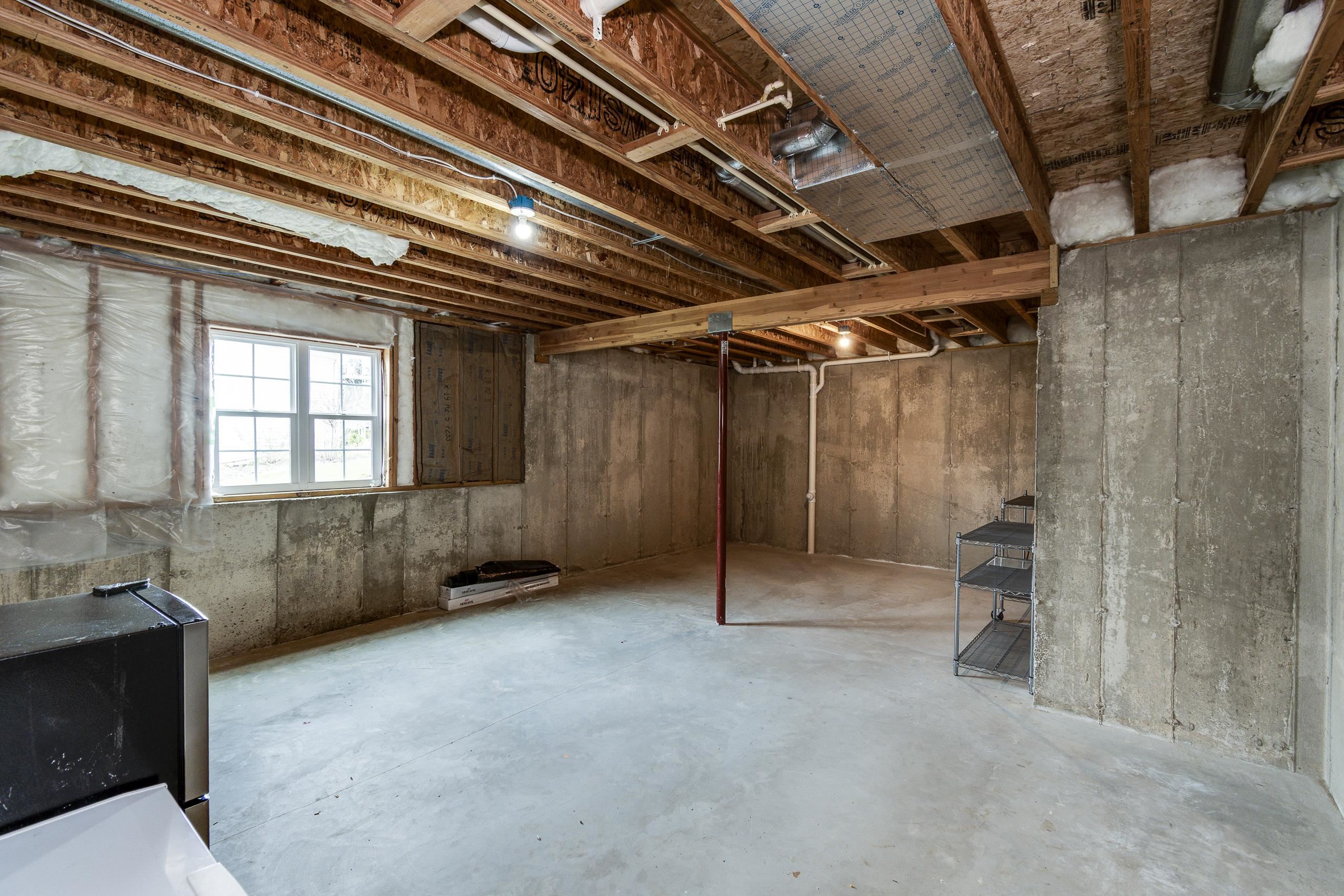 9402 Silverstone Lane