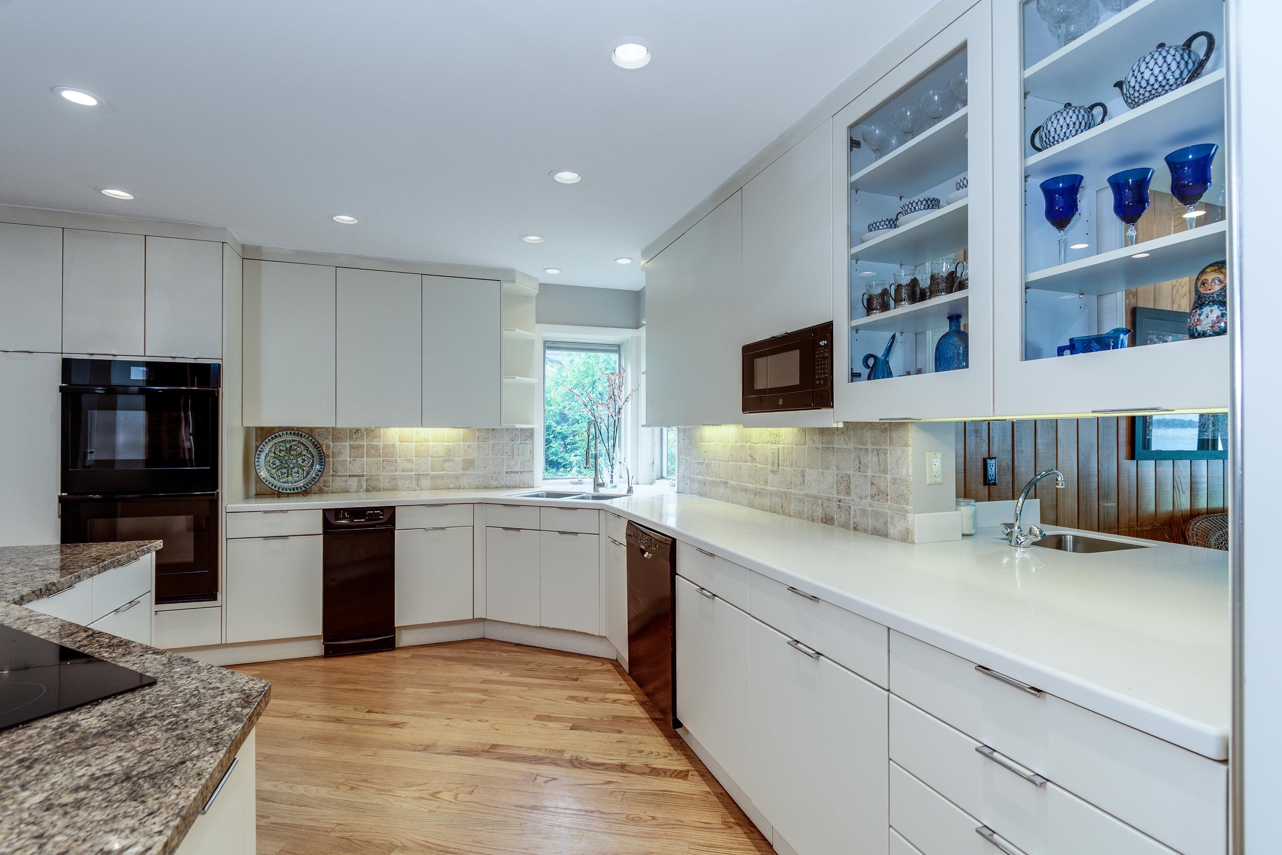 3154 Waucheeta Trail