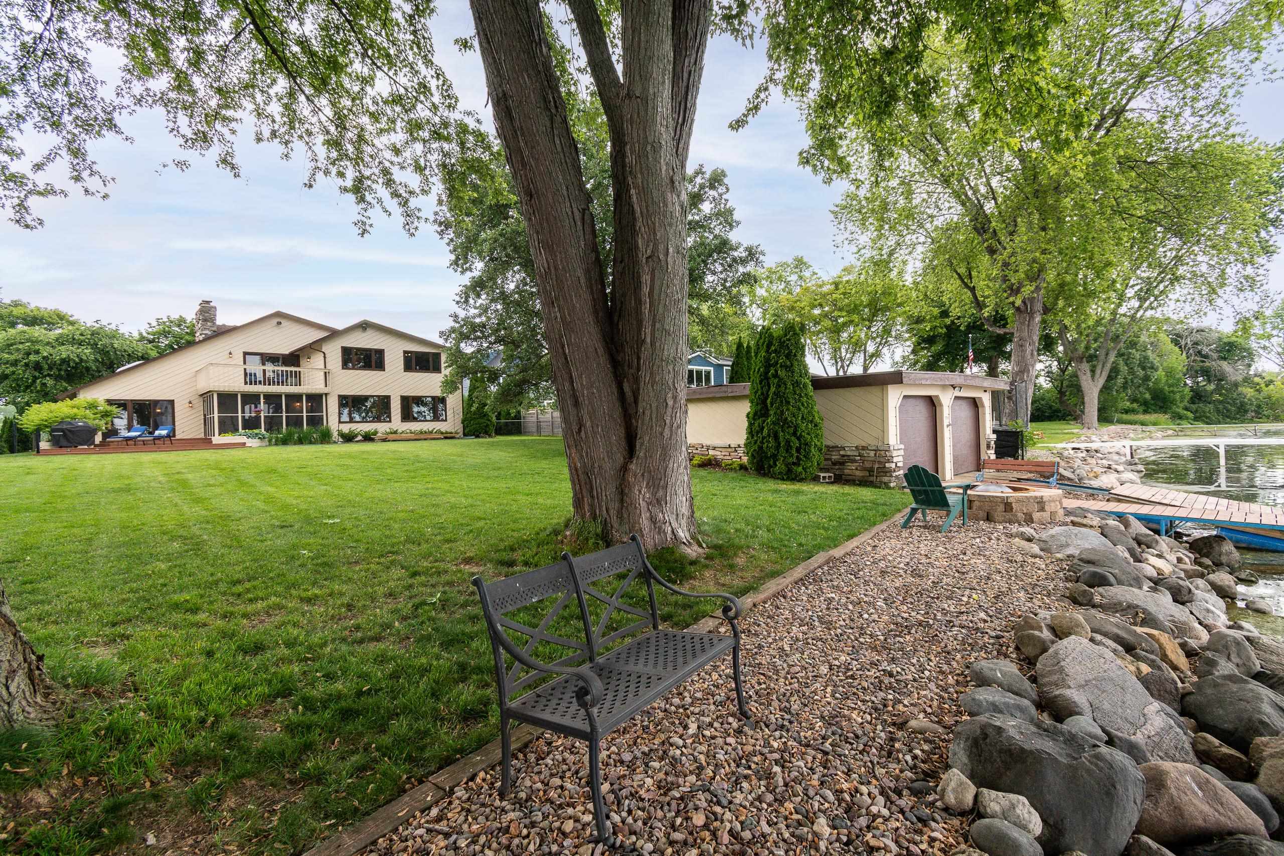 3154 Waucheeta Trail