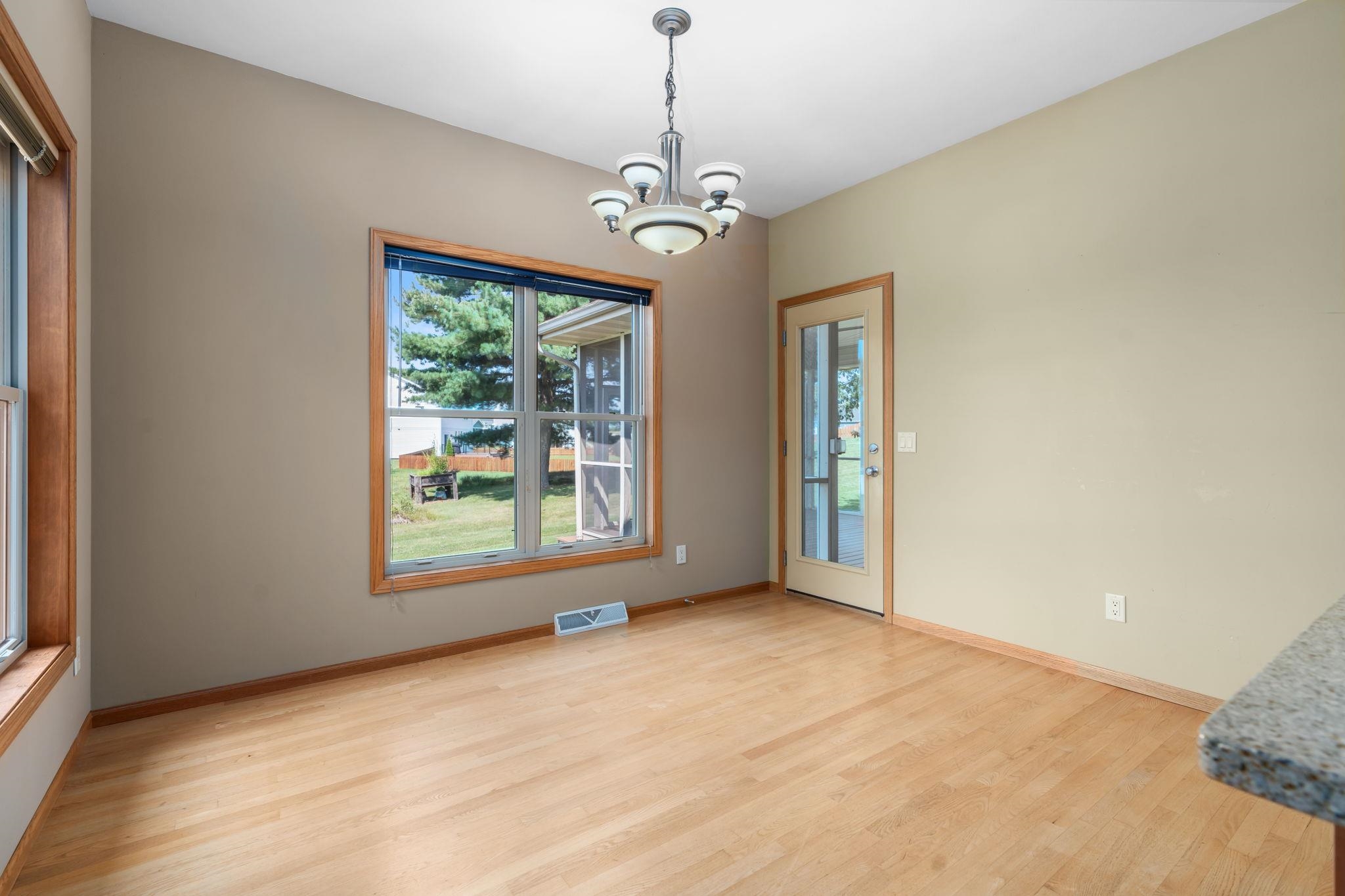 367 N Bergamont Boulevard