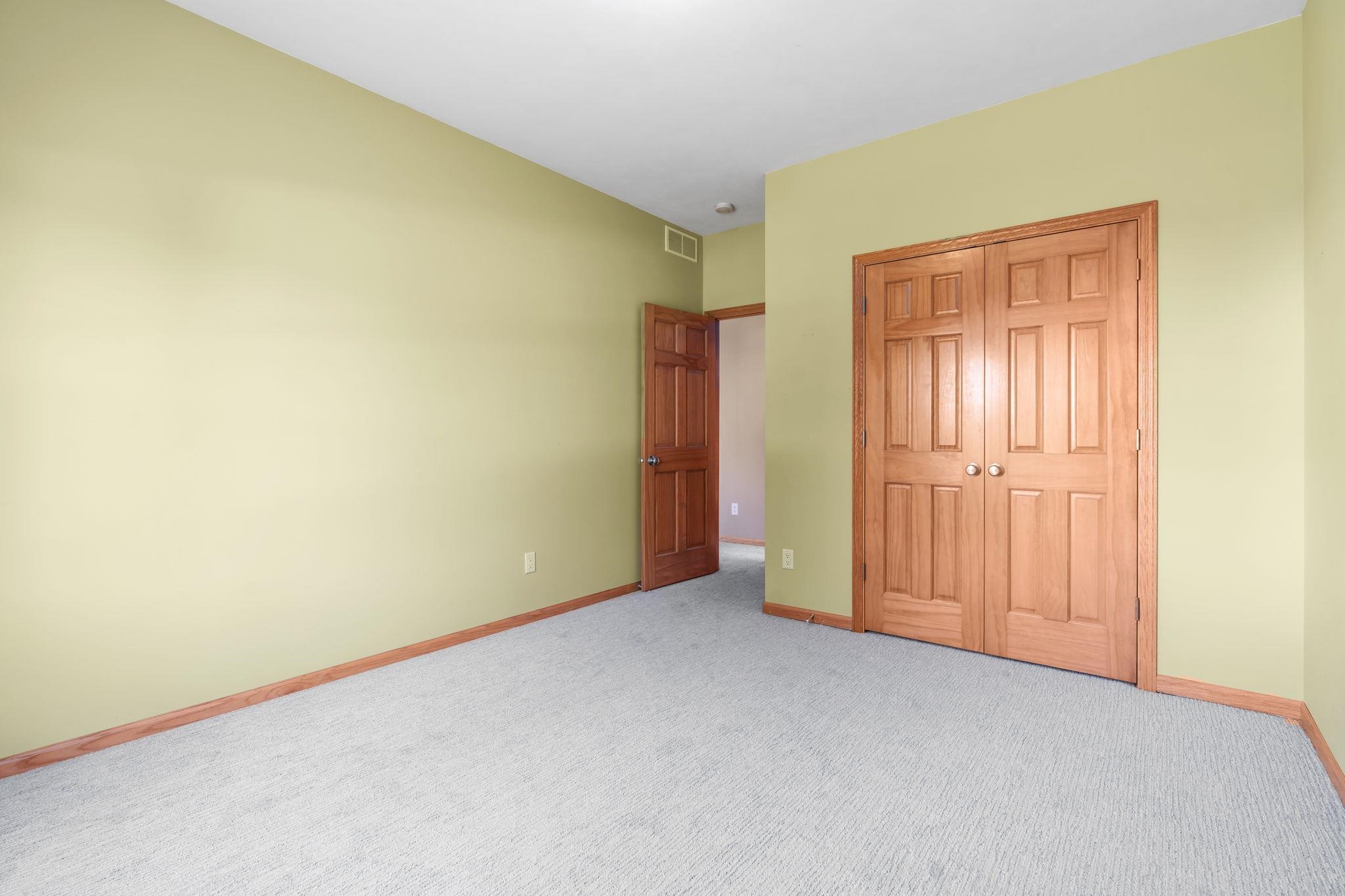 367 N Bergamont Boulevard