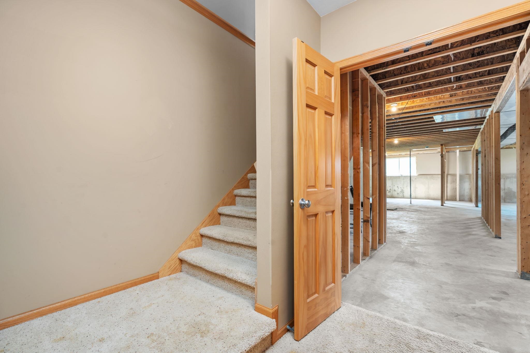 367 N Bergamont Boulevard