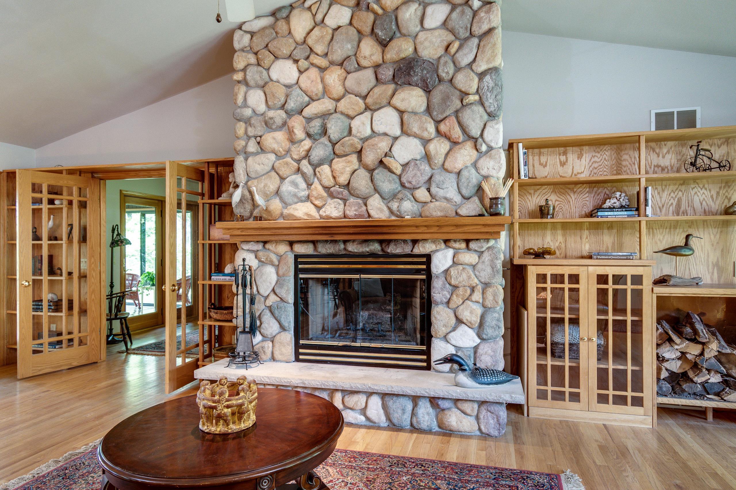 683 County Road N