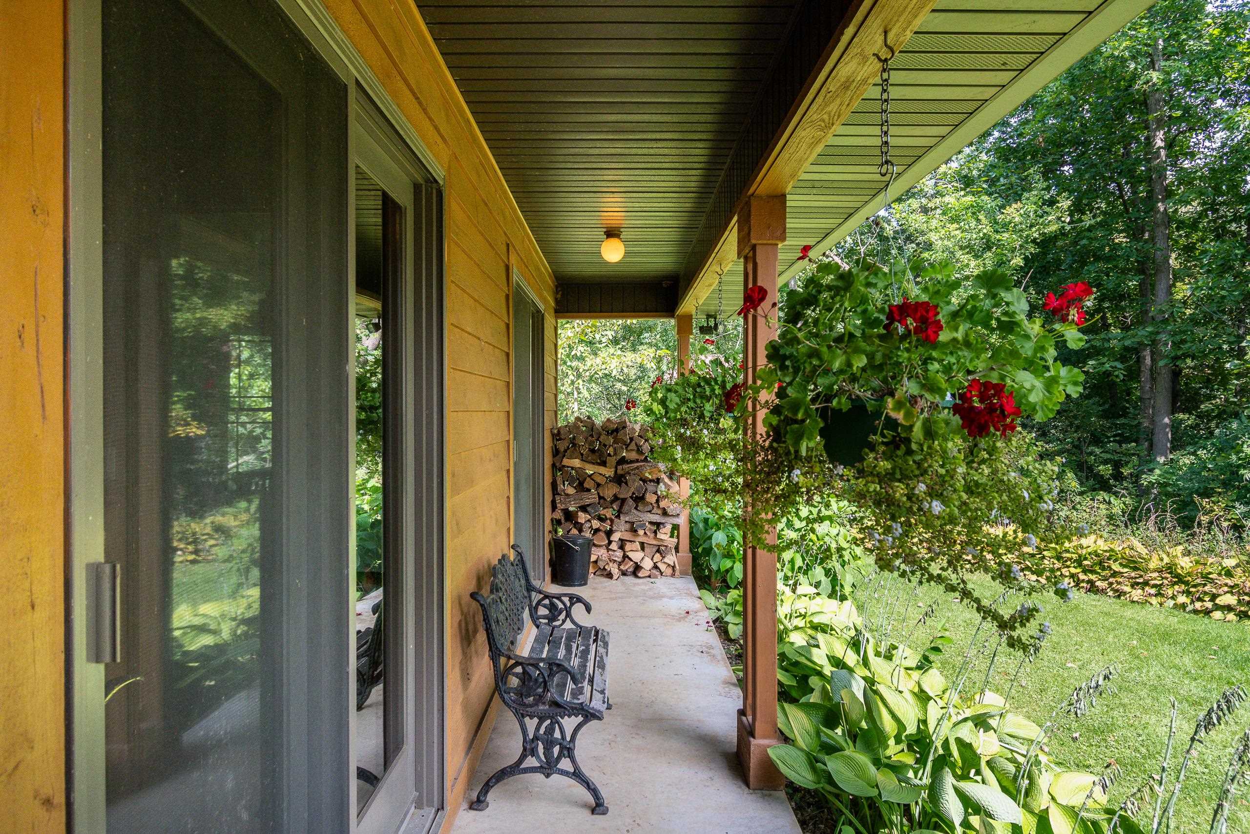 683 County Road N
