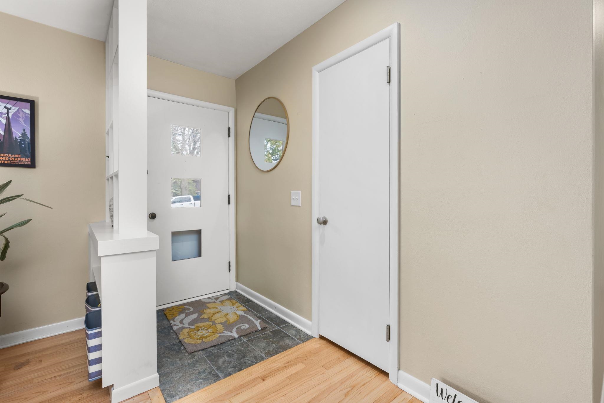 470 Woodside Terrace