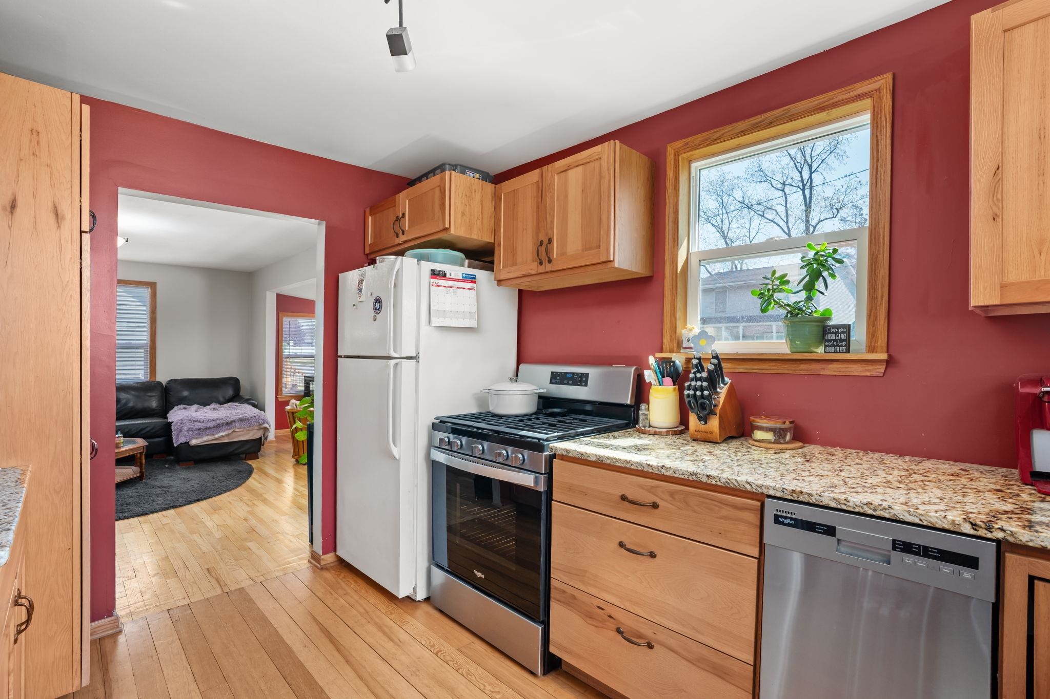204 S 1st Street