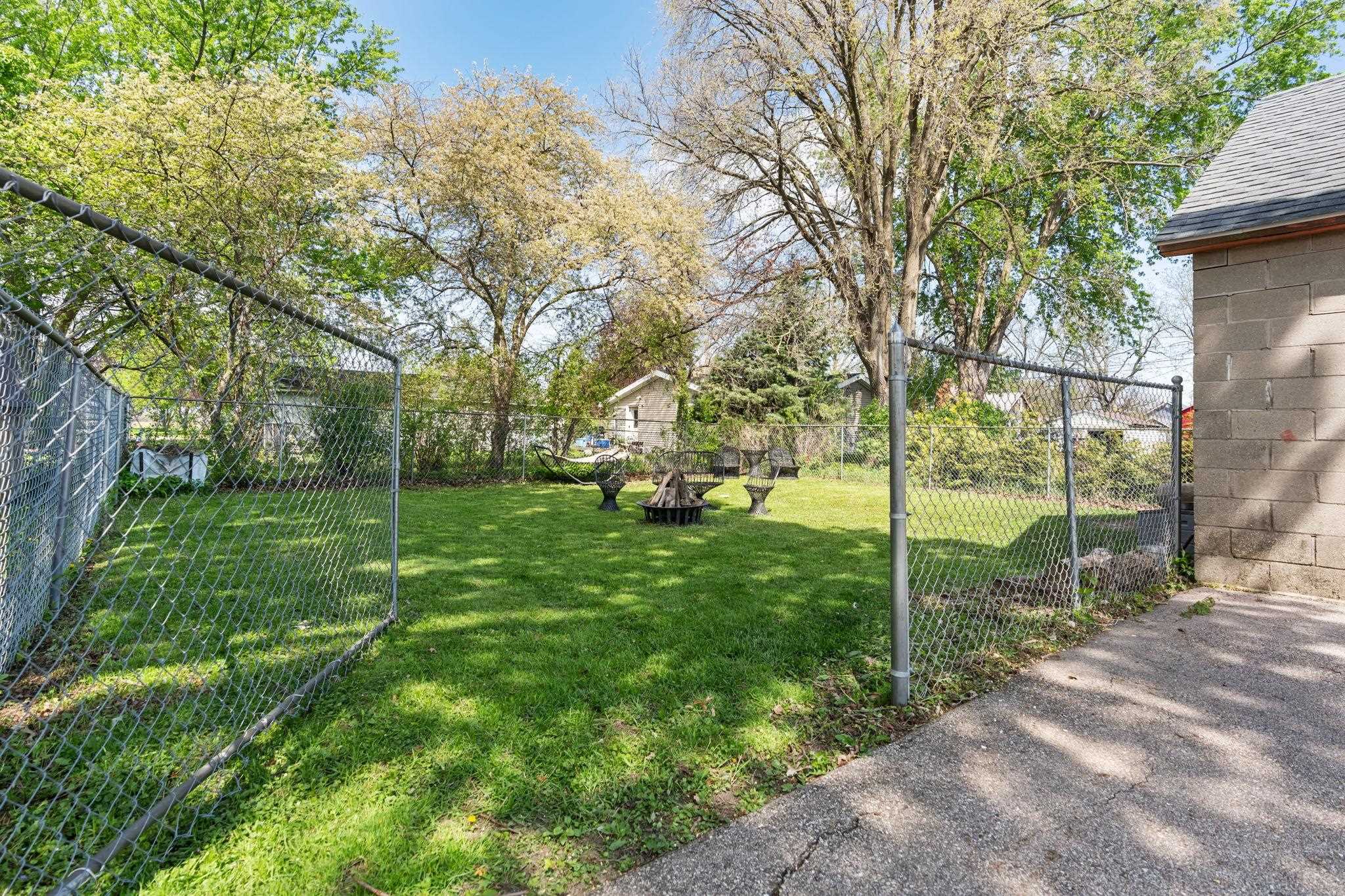 204 S 1st Street