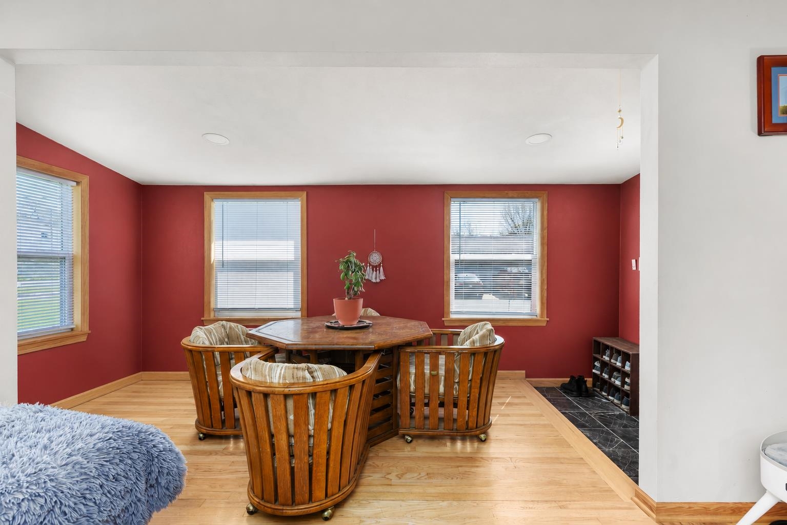 204 S 1st Street