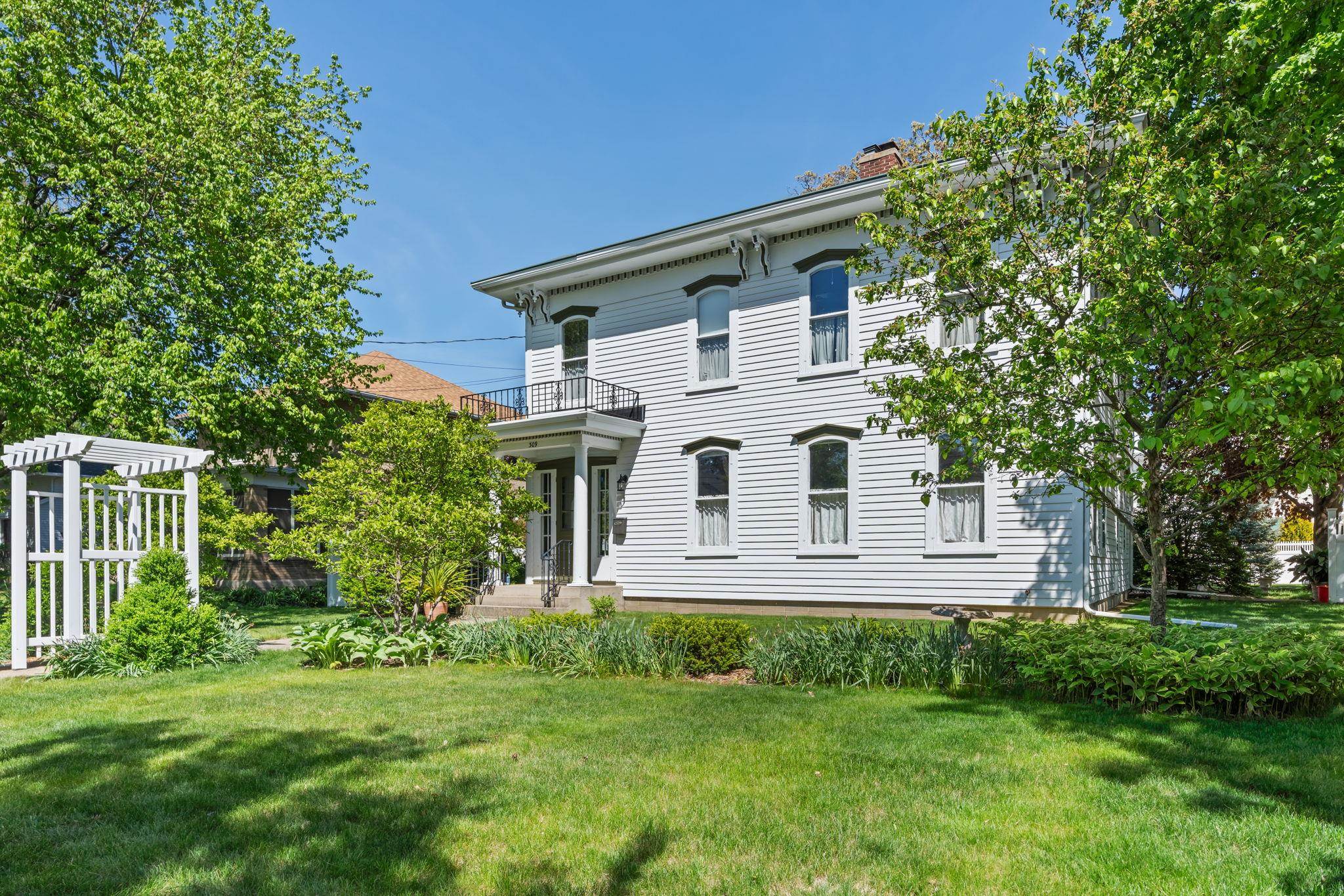 309 N Page Street