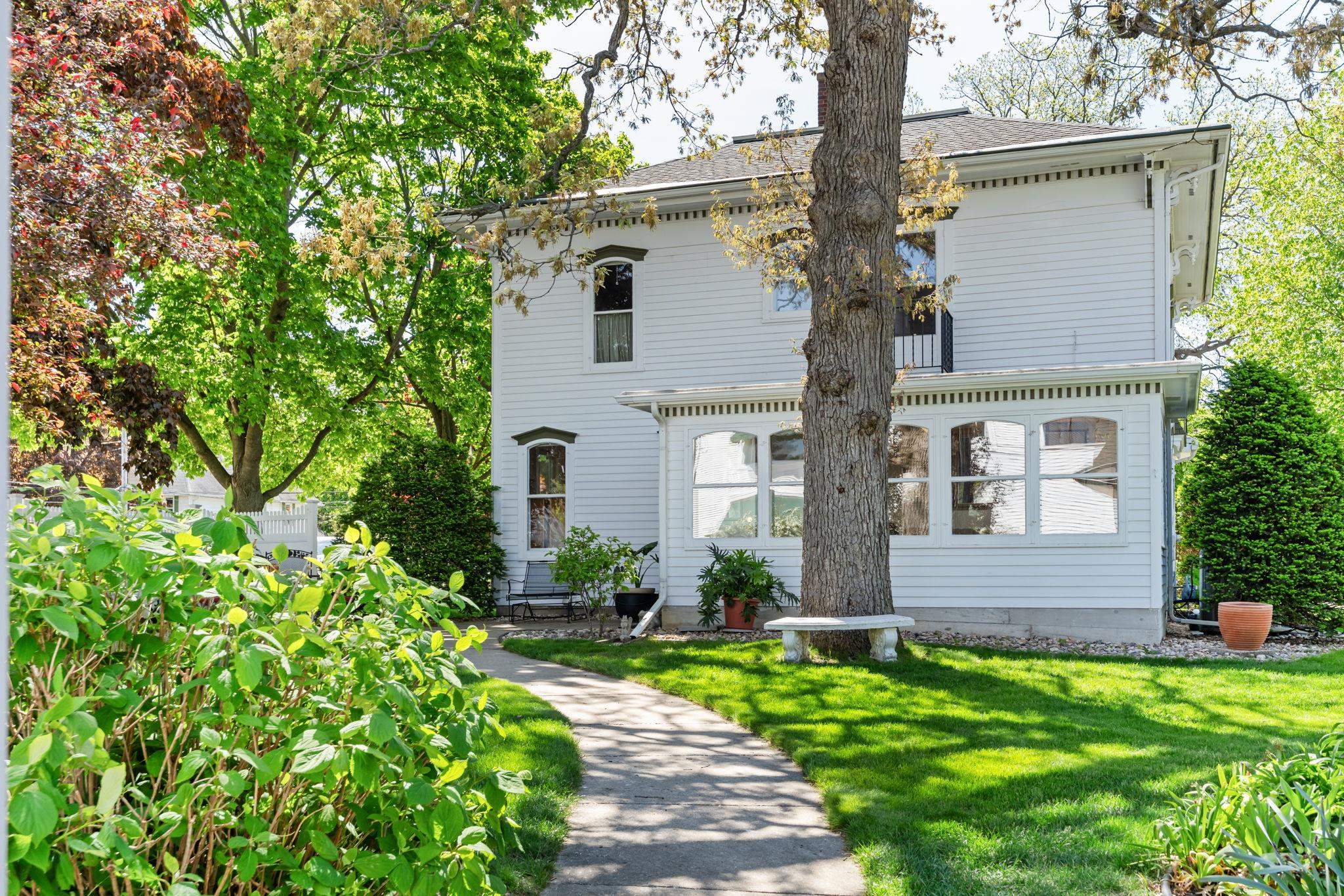 309 N Page Street