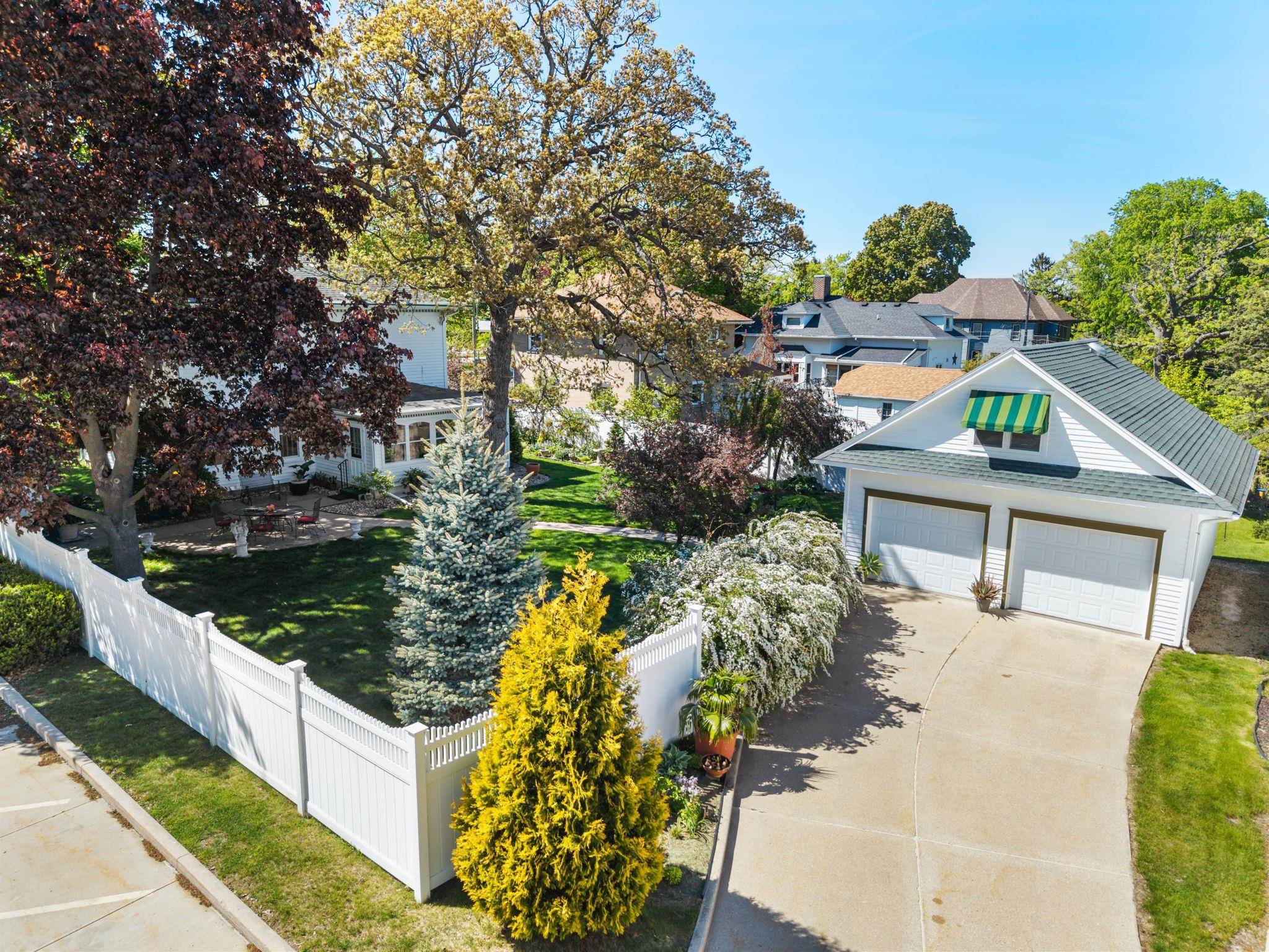 309 N Page Street