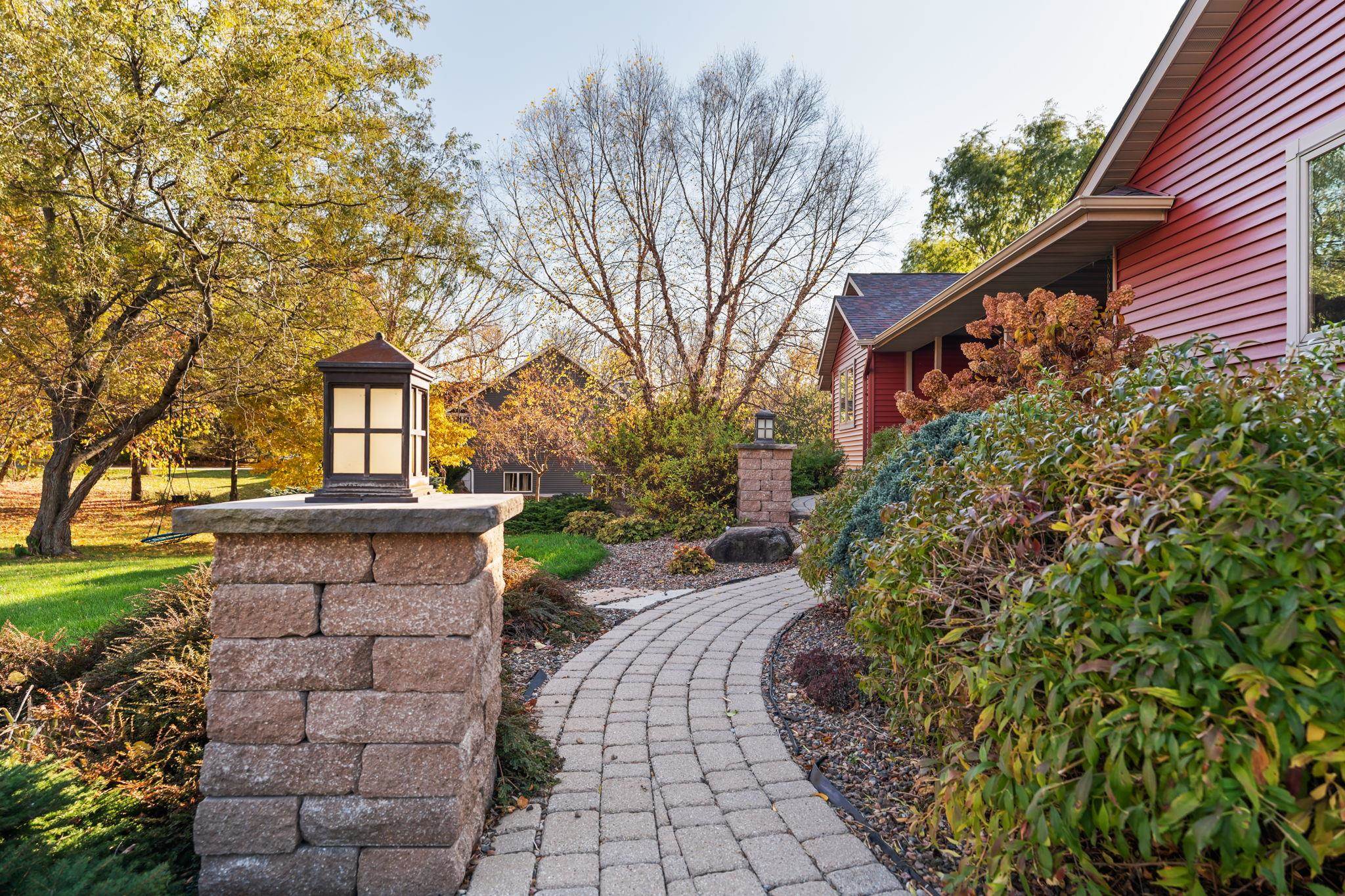 8109 N Robert Drive