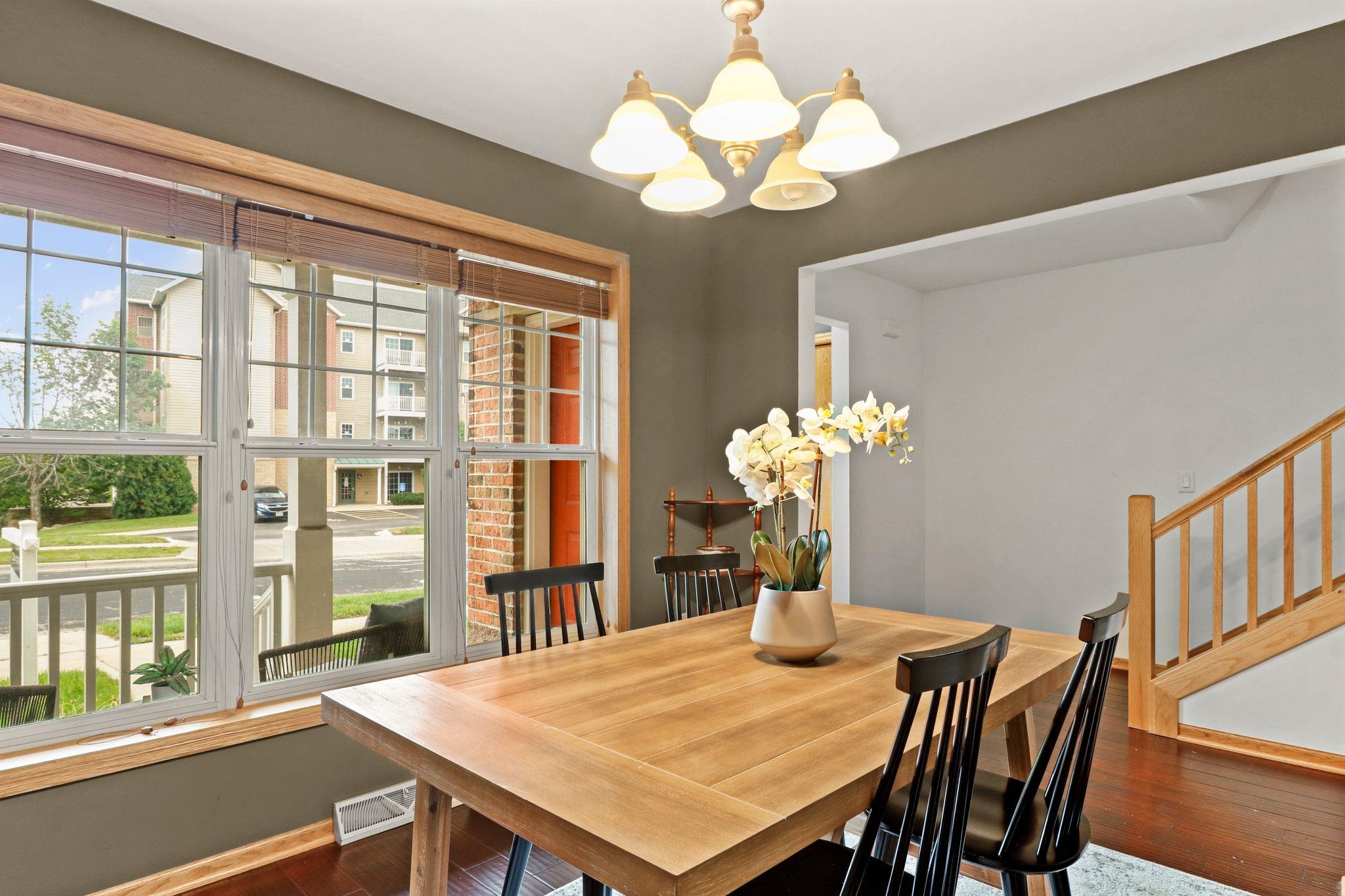 5449 Caddis Bend