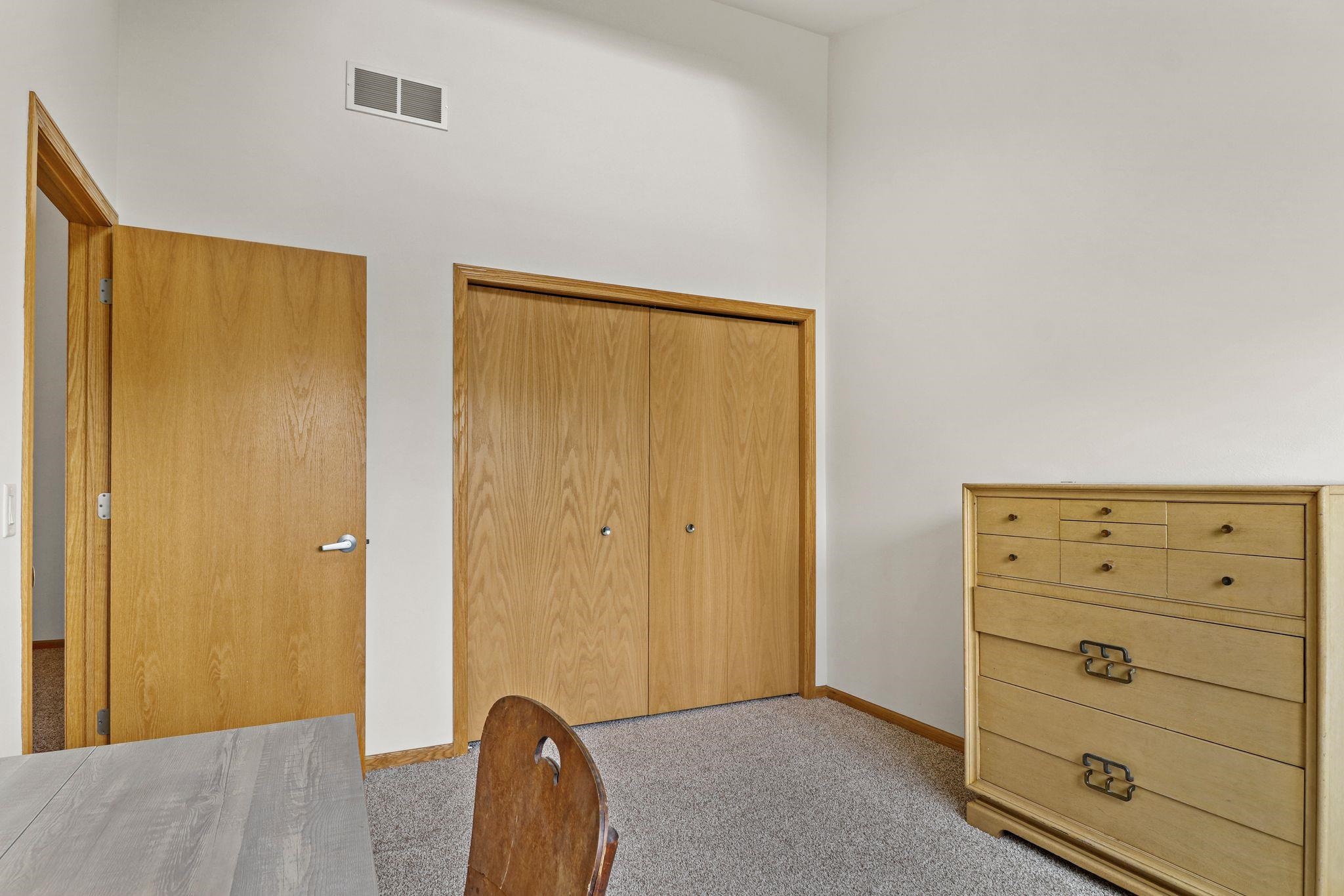 5449 Caddis Bend