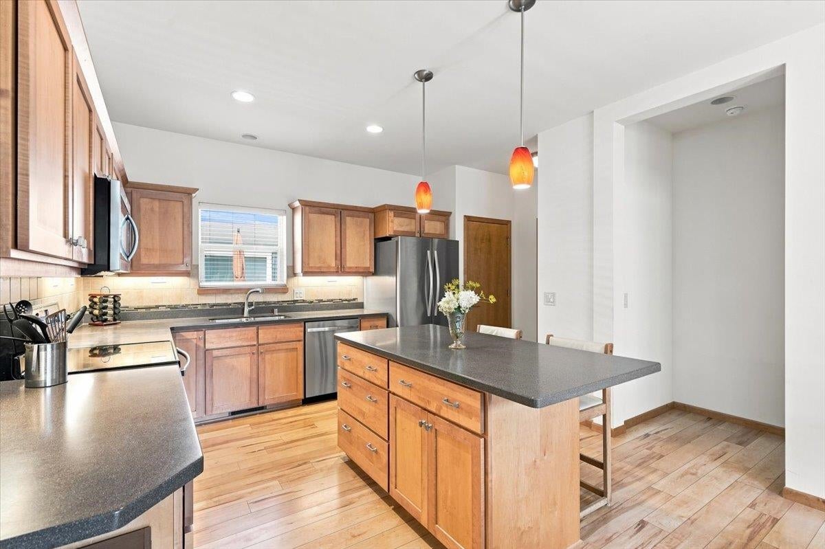 463 North Star Drive