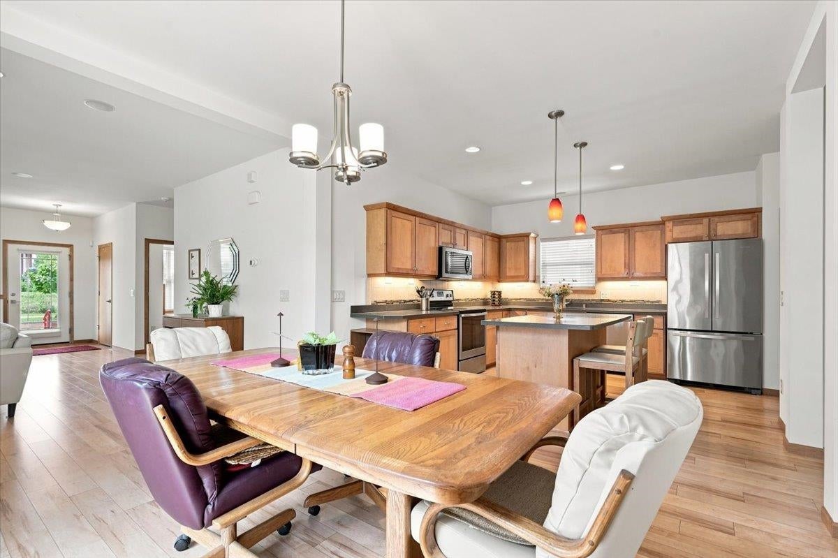 463 North Star Drive