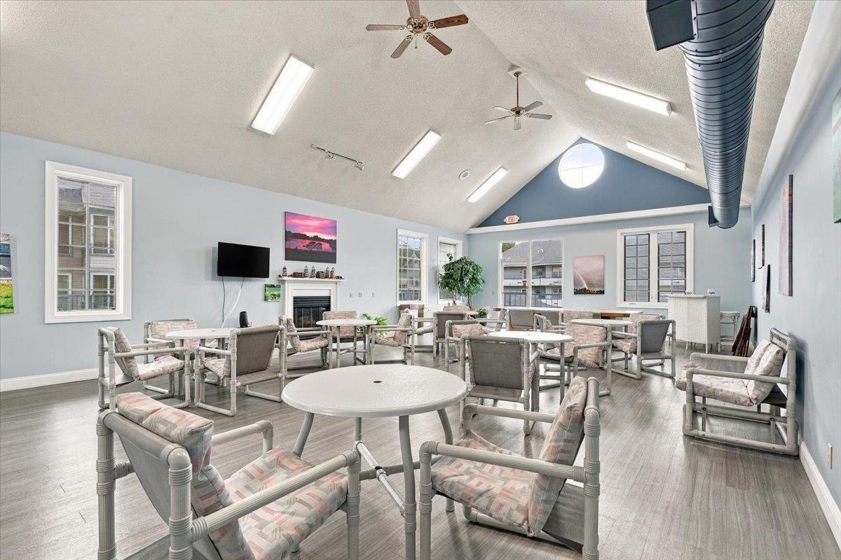 5383 Mariners Cove Drive Unit: 414