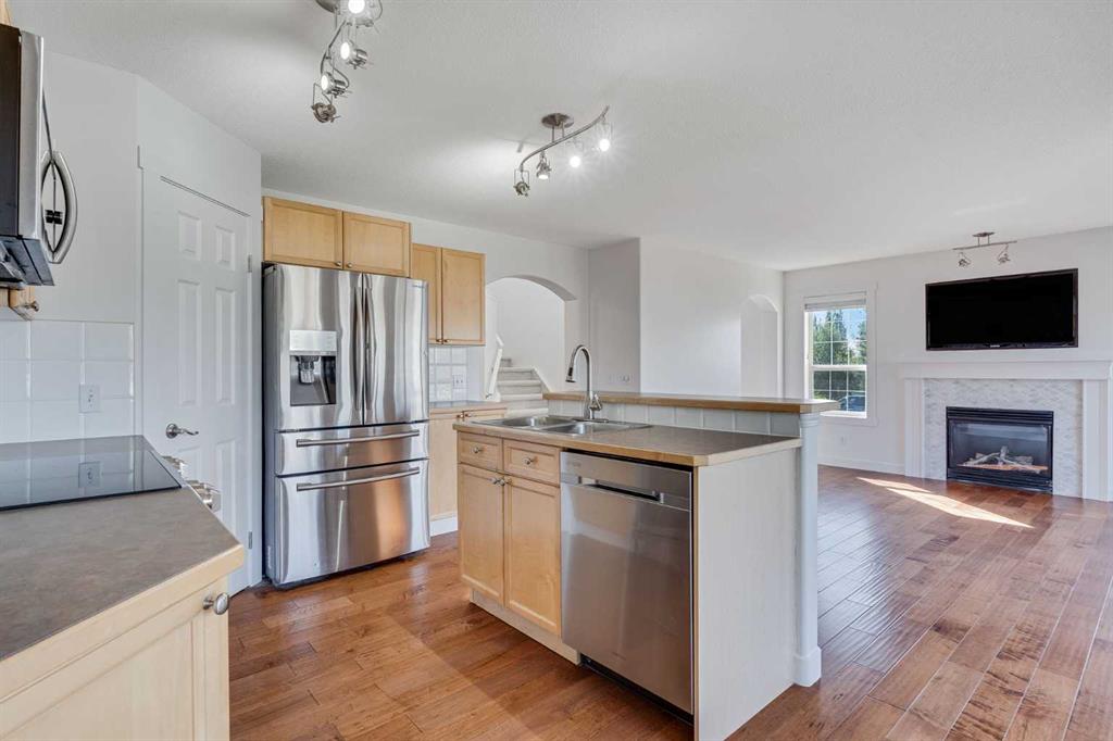 201 Crystalridge Rise