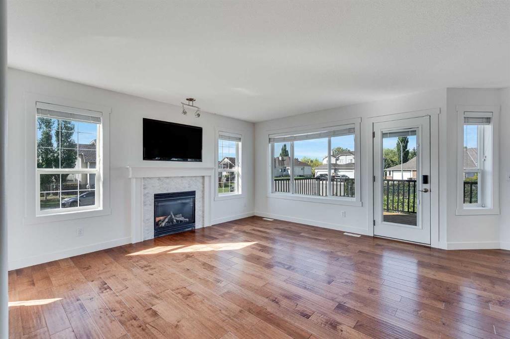 201 Crystalridge Rise