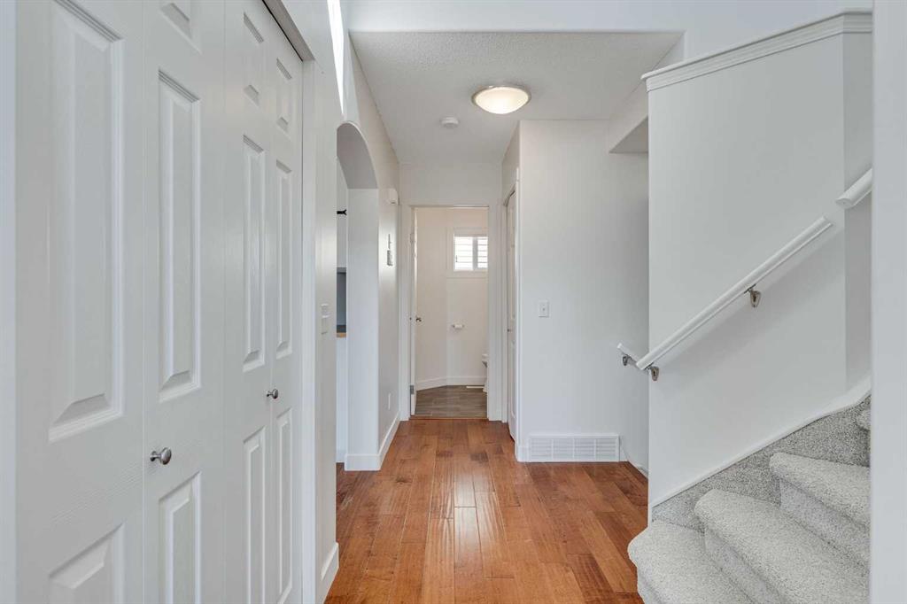 201 Crystalridge Rise