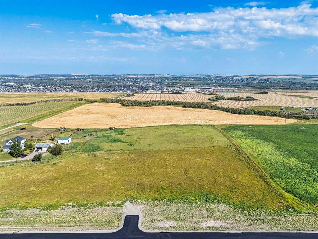 386208 32 Street E Unit: Lot 14