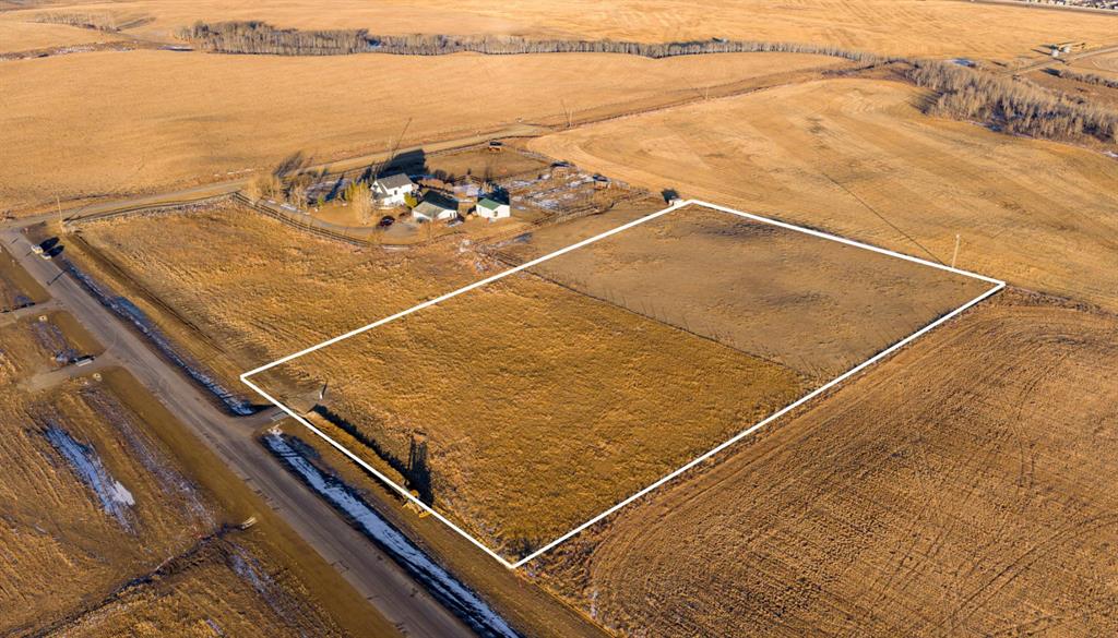 386208 32 Street E Unit: Lot 14