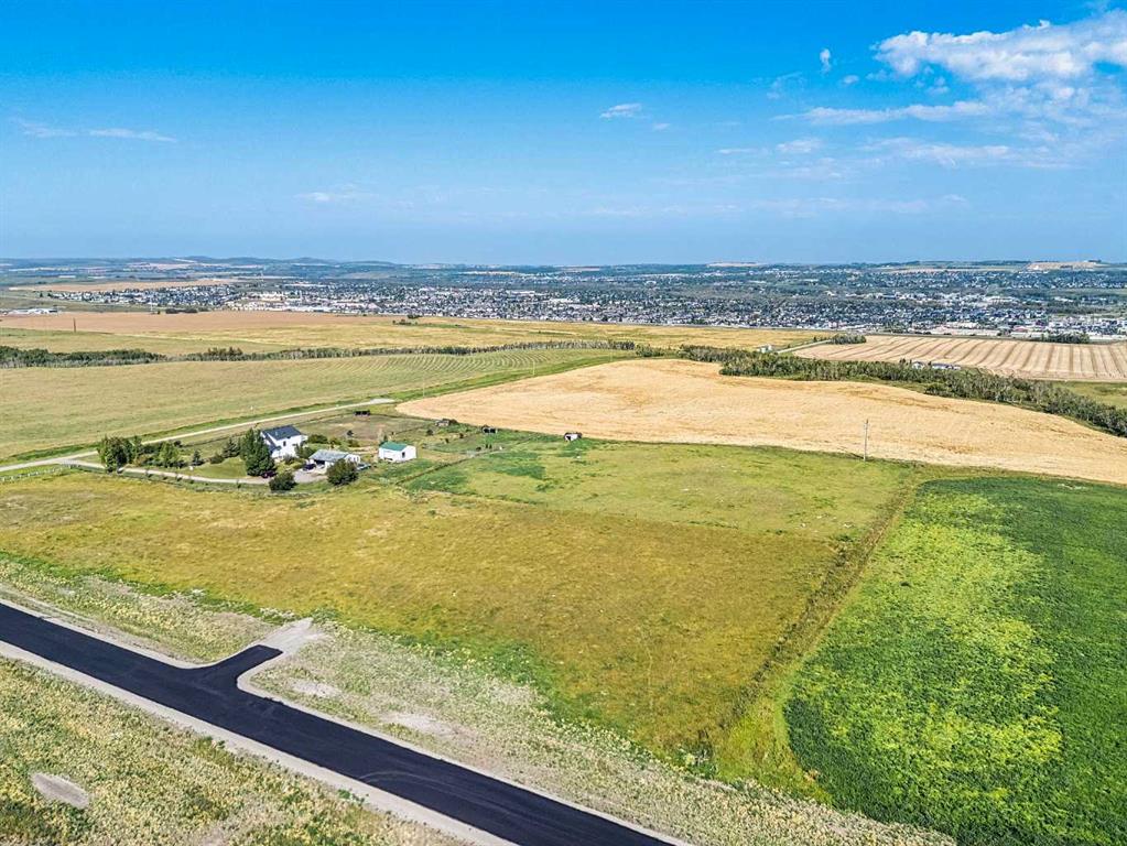 386208 32 Street E Unit: Lot 14