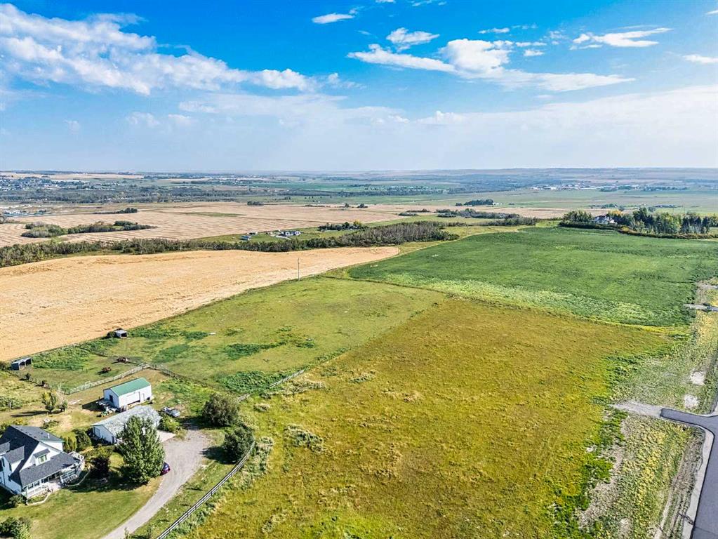 386208 32 Street E Unit: Lot 14