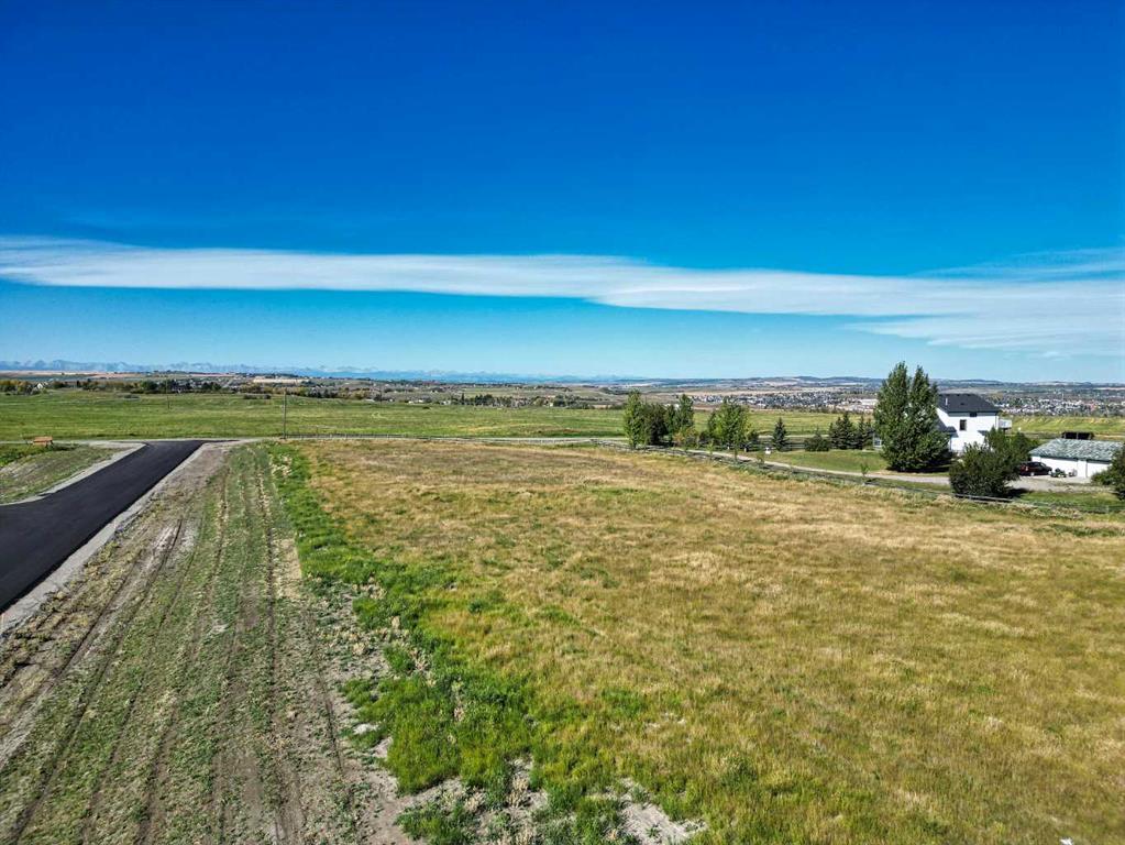 386208 32 Street E Unit: Lot 14