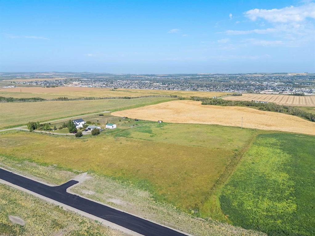 386208 32 Street E Unit: Lot 14