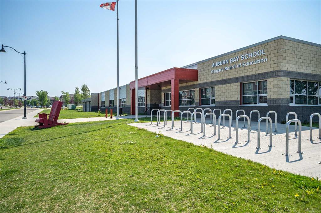 25 Auburn Meadows Avenue SE Unit: 34